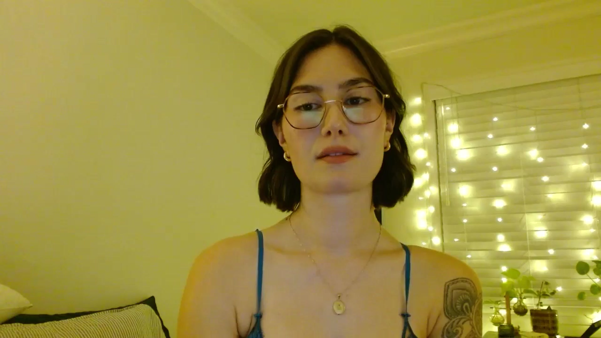 Gallery image thumbnail from honey28's myfreecams stream on, 02/24/2026, 05:12 image 20 of 20