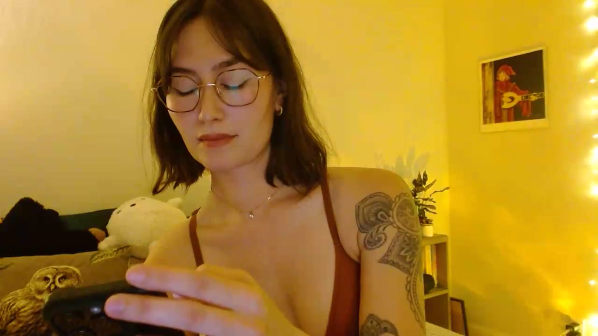Gallery image thumbnail from honey28's myfreecams stream on, 05/12/2026, 03:59 image 13 of 20