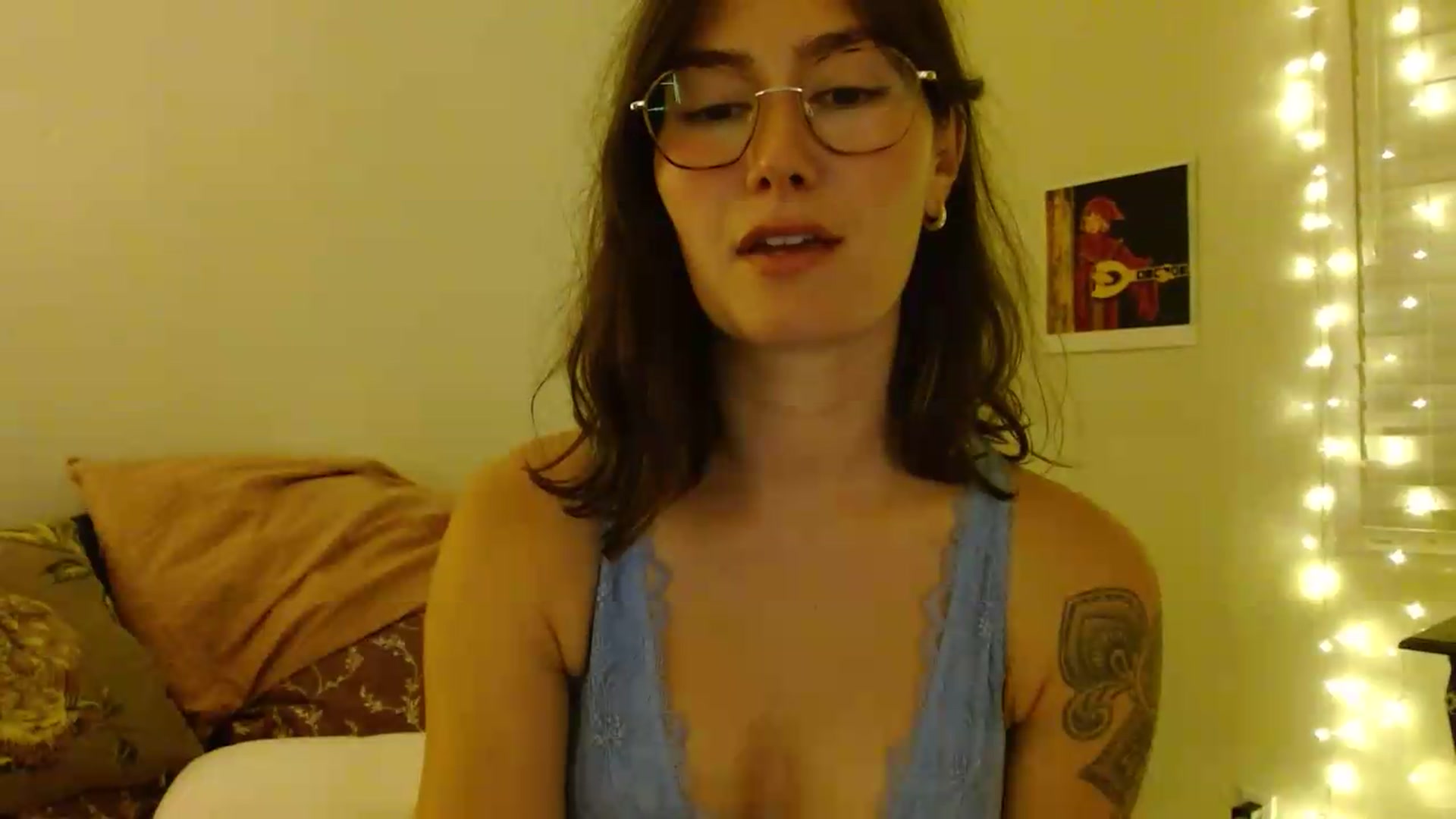 Gallery image thumbnail from honey28's myfreecams stream on, 09/03/2026, 05:06 image 18 of 20
