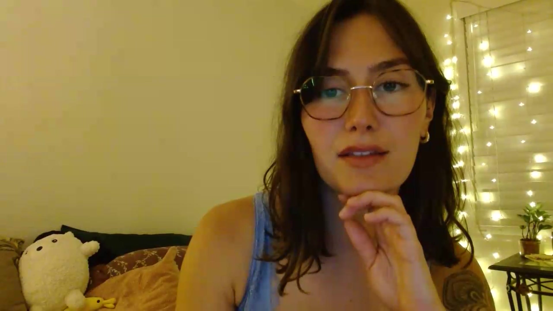 Gallery image thumbnail from honey28's myfreecams stream on, 09/03/2026, 05:06 image 4 of 20
