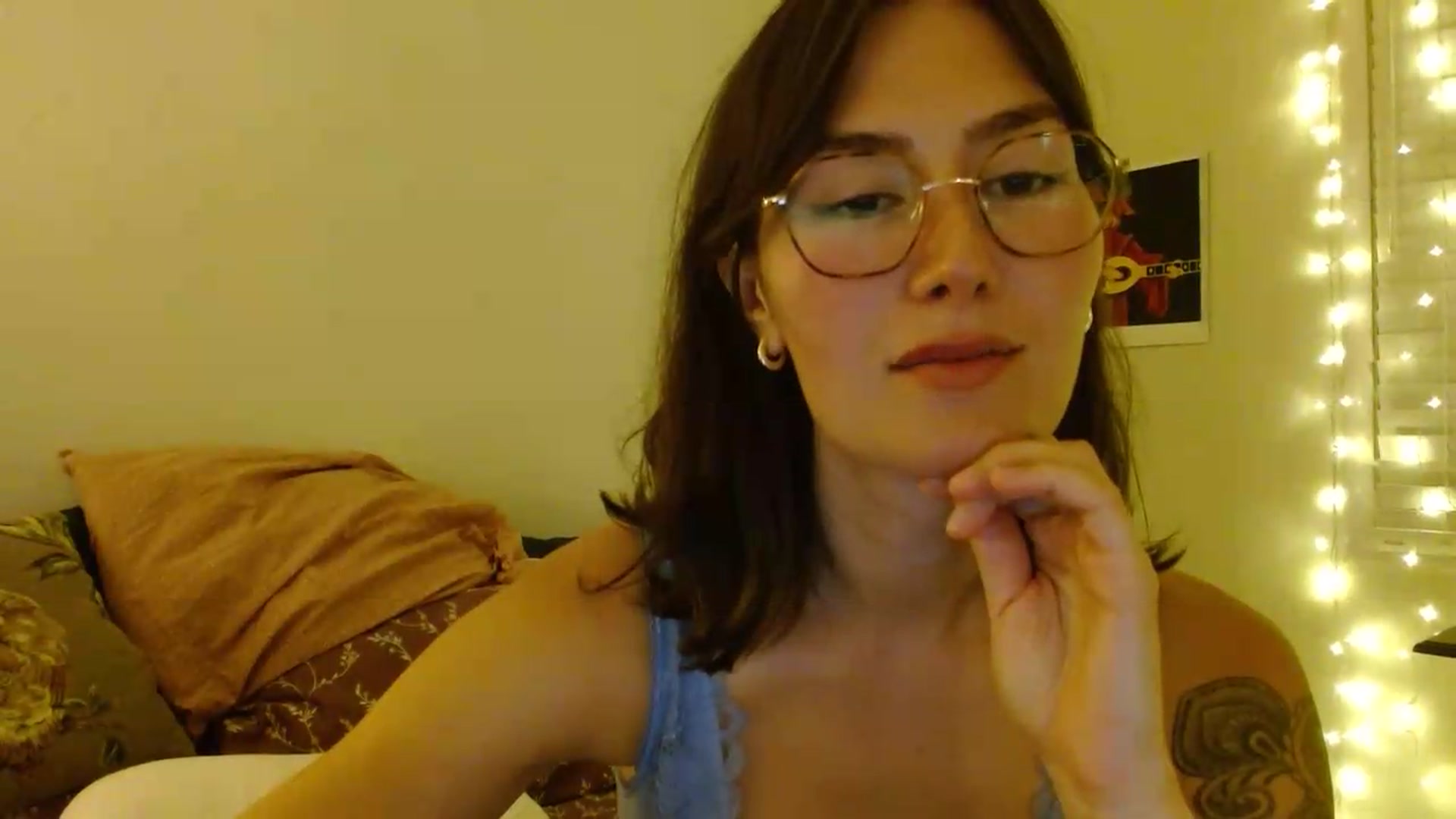 Gallery image thumbnail from honey28's myfreecams stream on, 09/03/2026, 05:06 image 20 of 20