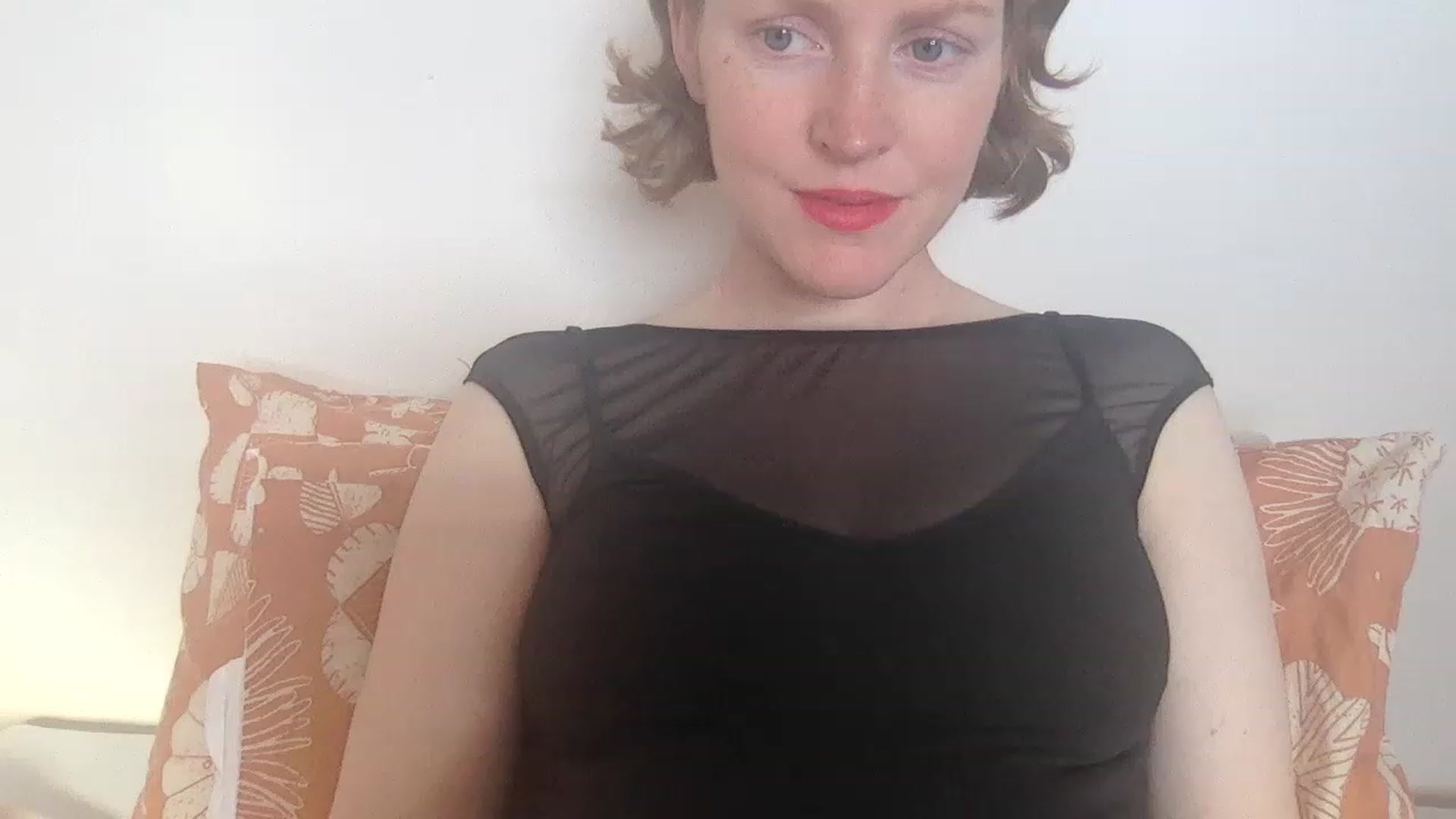 Gallery image thumbnail from honey_bea_'s myfreecams stream on, 05/13/2023, 01:19 image 19 of 20
