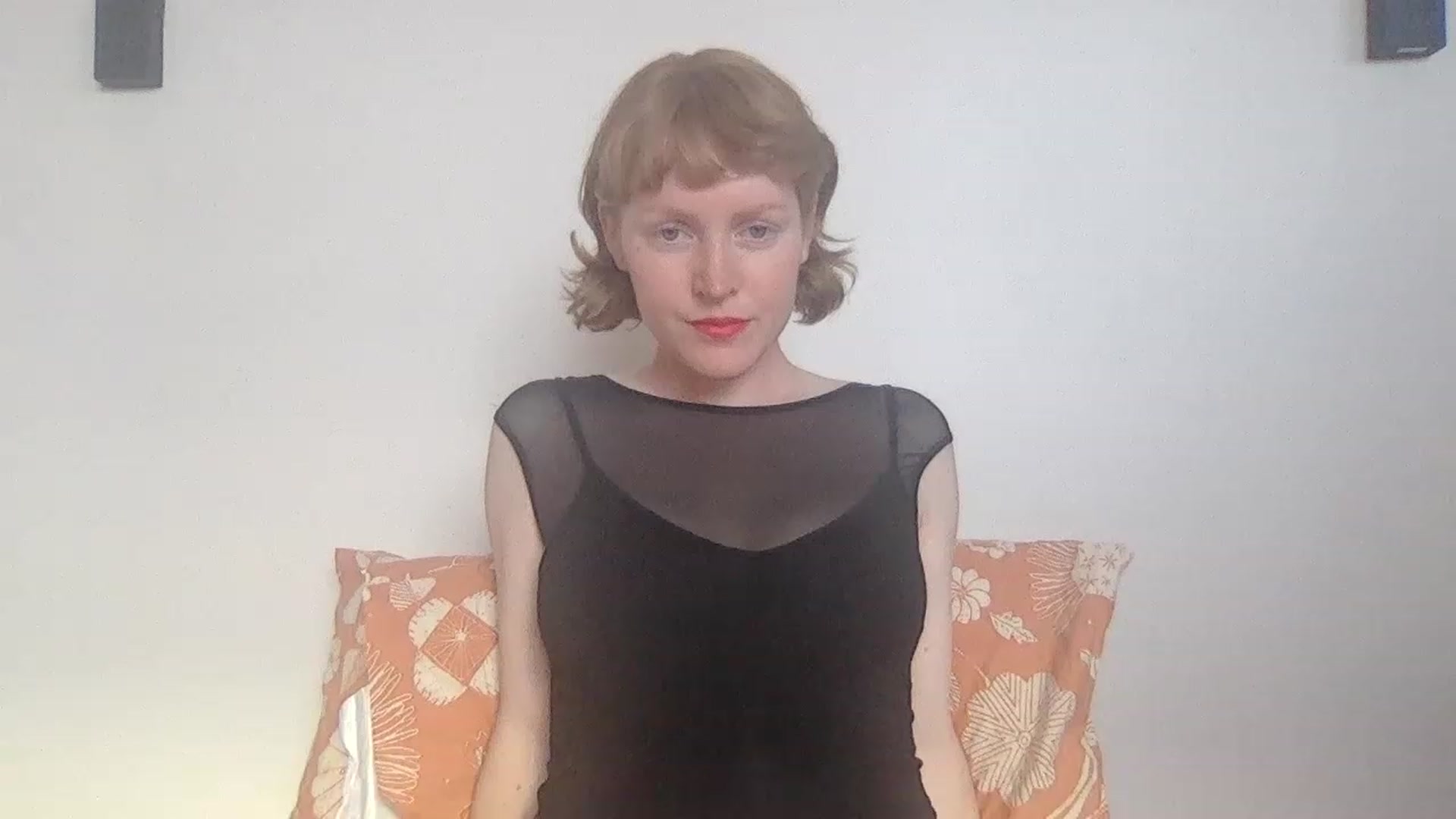 Gallery image thumbnail from honey_bea_'s myfreecams stream on, 05/13/2023, 01:19 image 5 of 20