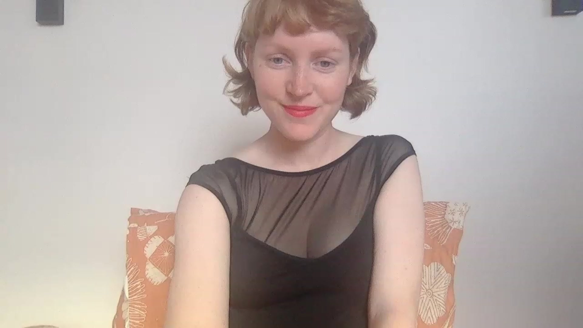 Gallery image thumbnail from honey_bea_'s myfreecams stream on, 05/13/2023, 01:19 image 2 of 20