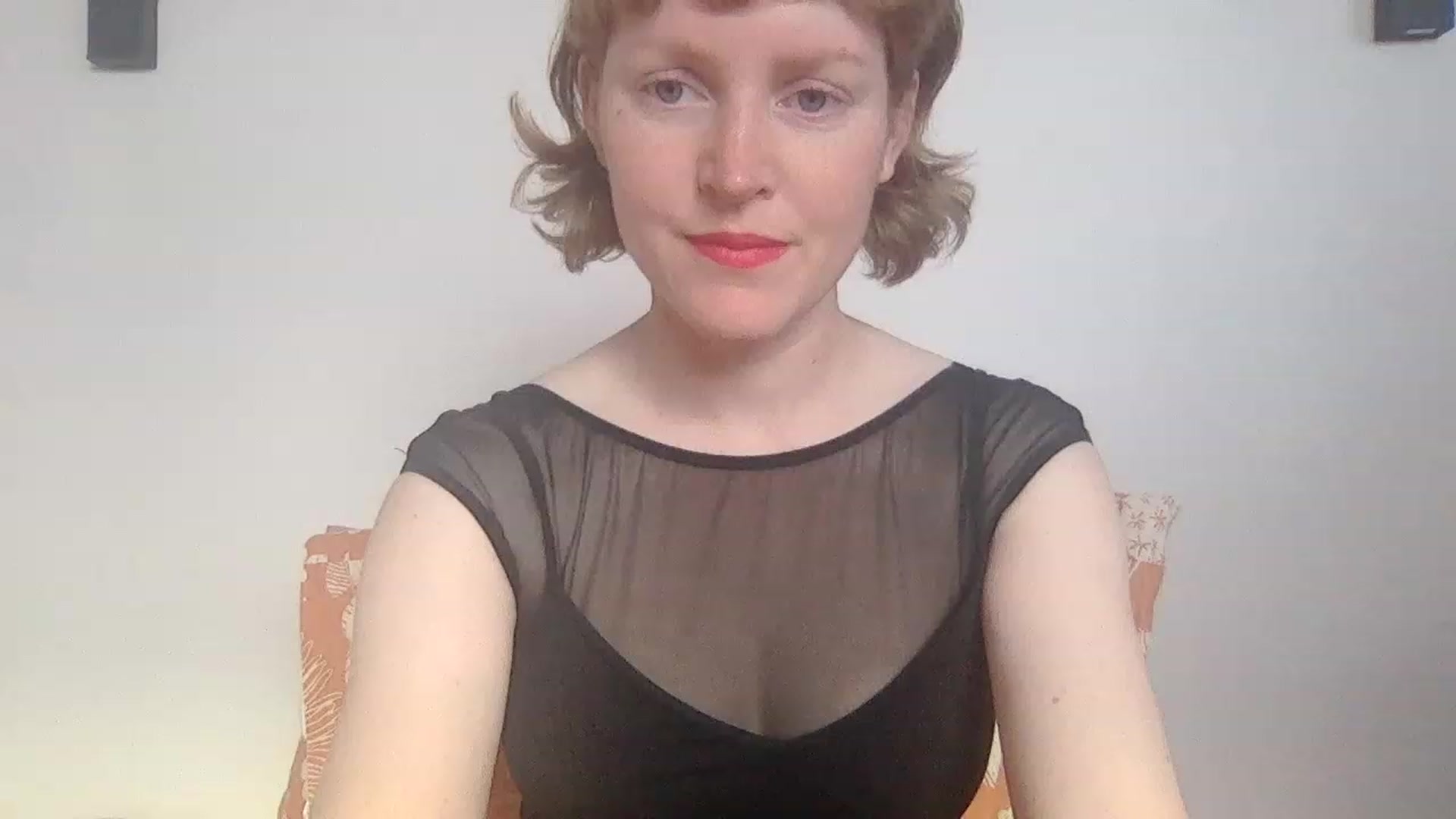 Gallery image thumbnail from honey_bea_'s myfreecams stream on, 05/13/2023, 01:19 image 4 of 20