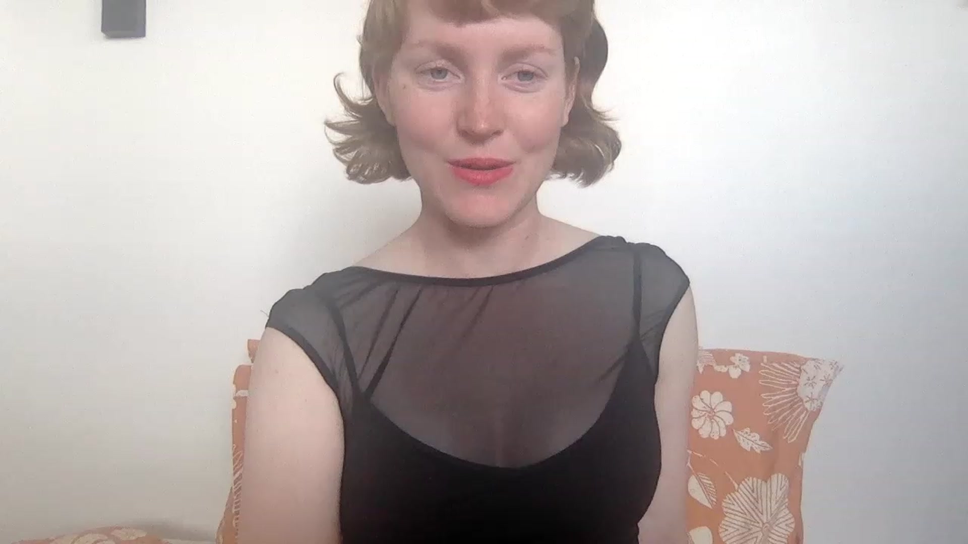 Gallery image thumbnail from honey_bea_'s myfreecams stream on, 05/13/2023, 02:22 image 10 of 20