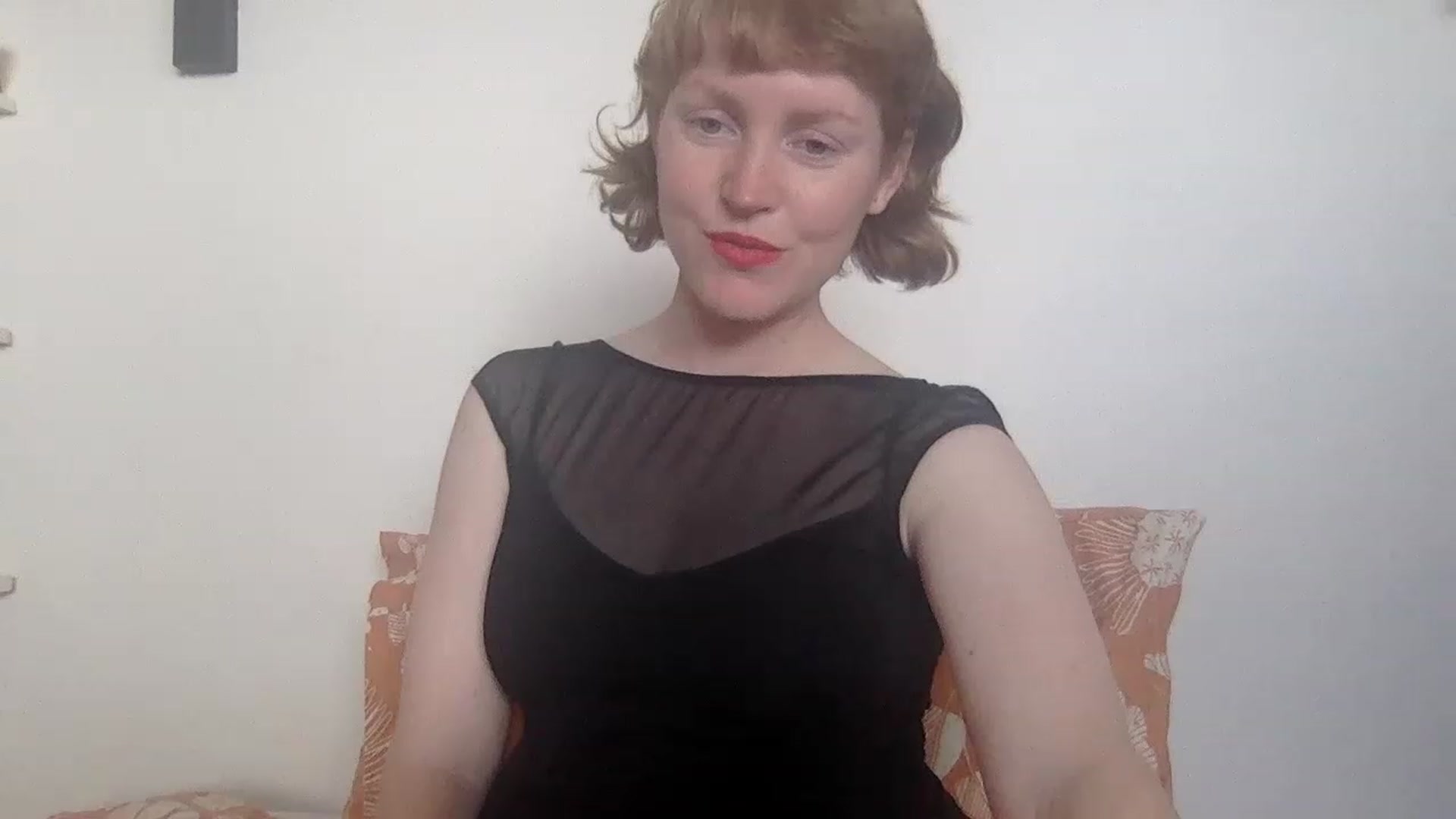 Gallery image thumbnail from honey_bea_'s myfreecams stream on, 05/13/2023, 02:22 image 16 of 20
