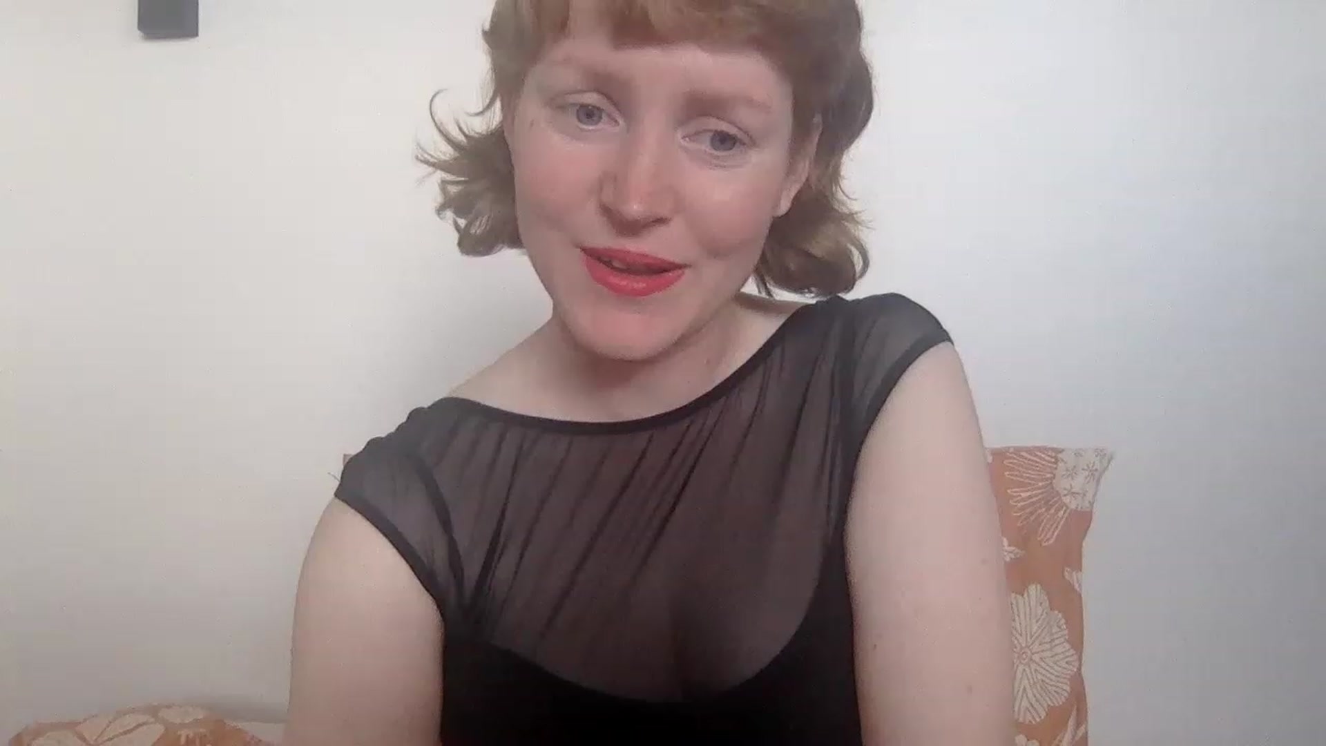 Gallery image thumbnail from honey_bea_'s myfreecams stream on, 05/13/2023, 02:22 image 12 of 20