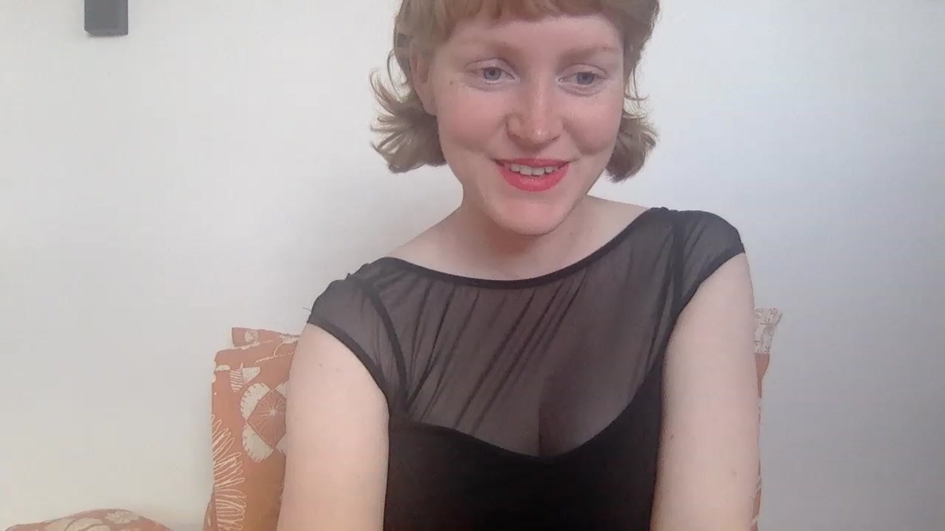 Gallery image thumbnail from honey_bea_'s myfreecams stream on, 05/13/2023, 02:22 image 1 of 20