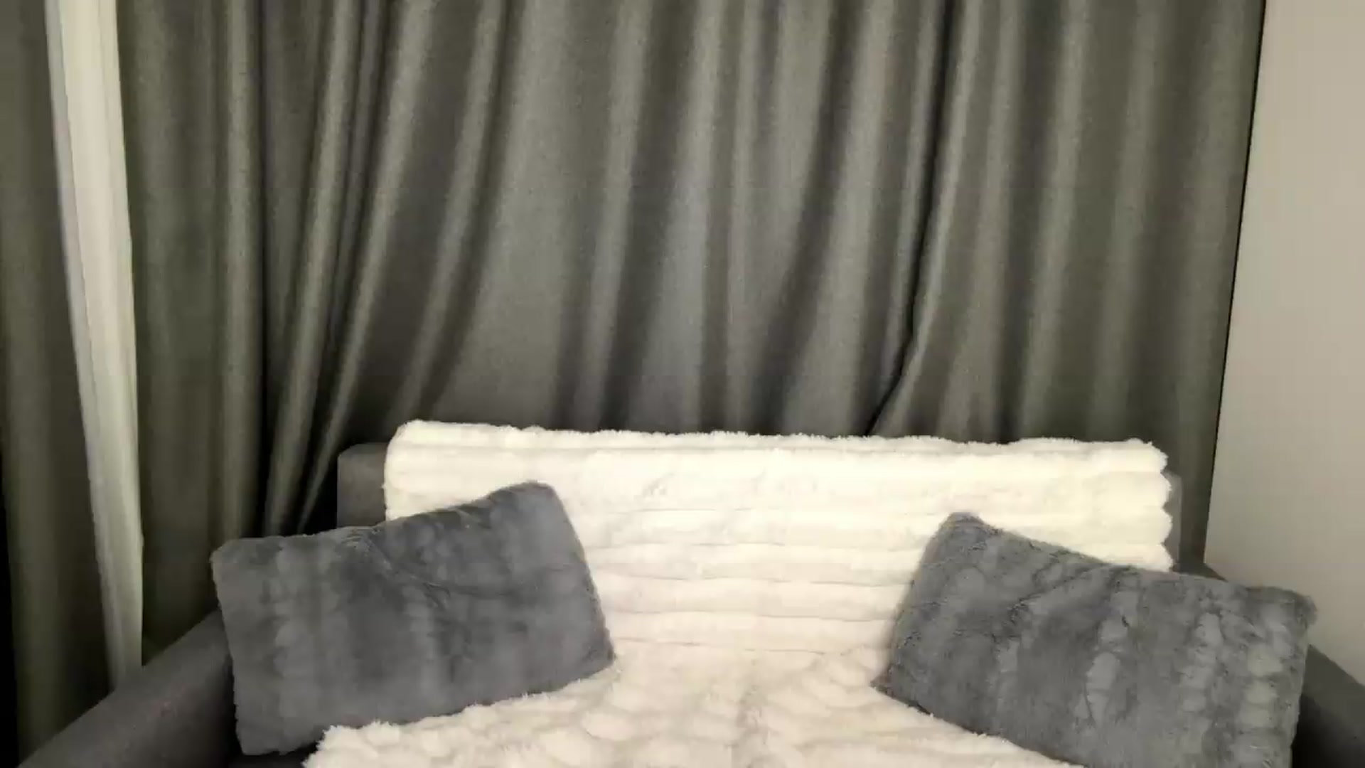 Gallery image thumbnail from honeymoons's myfreecams stream on, 09/07/2026, 21:44 image 4 of 20