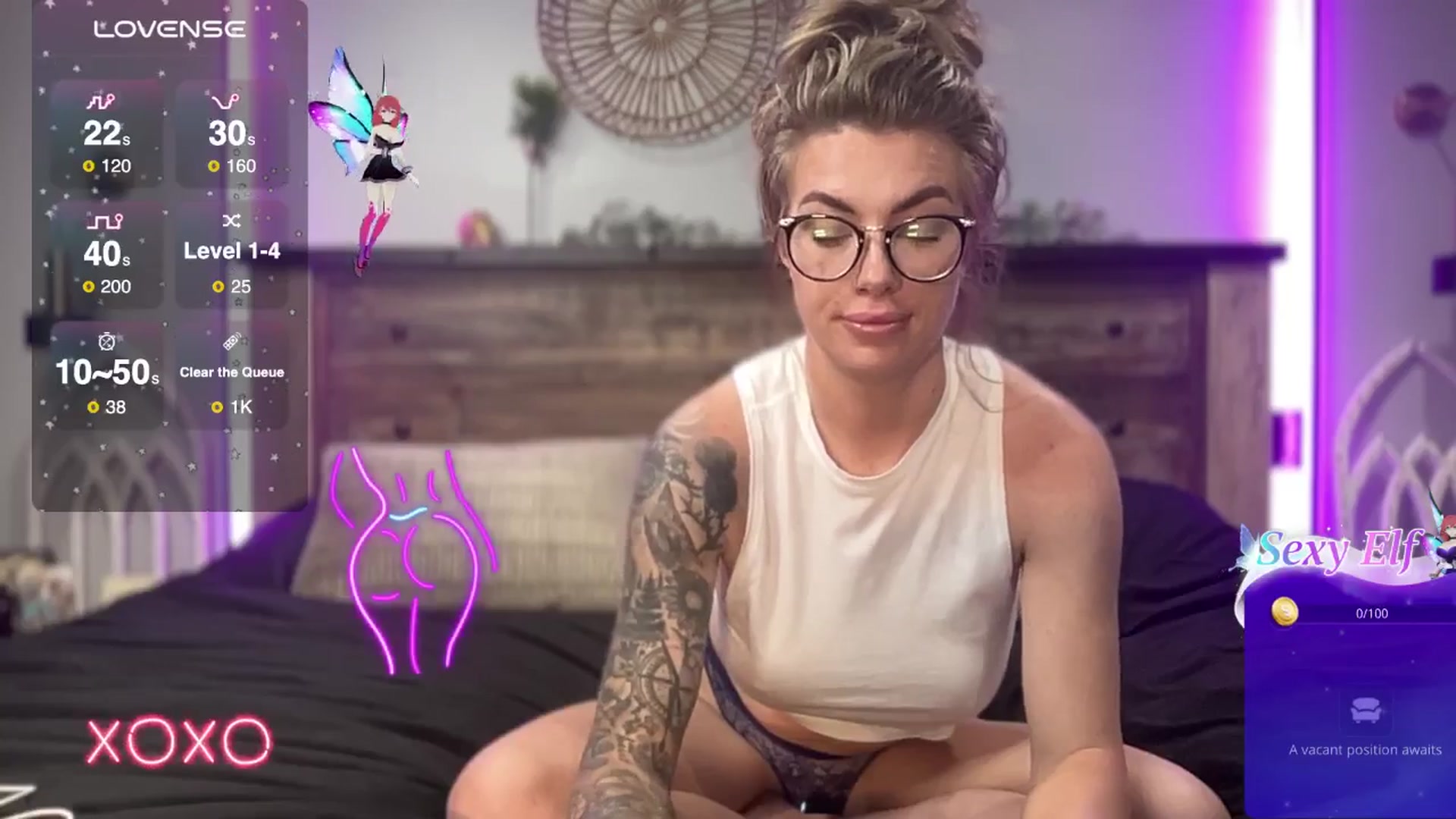 Gallery image thumbnail from honeyoutlaw's myfreecams stream on, 04/14/2025, 19:29 image 3 of 20
