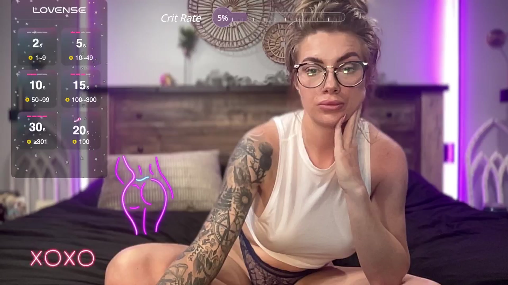 Gallery image thumbnail from honeyoutlaw's myfreecams stream on, 04/14/2025, 19:29 image 14 of 20
