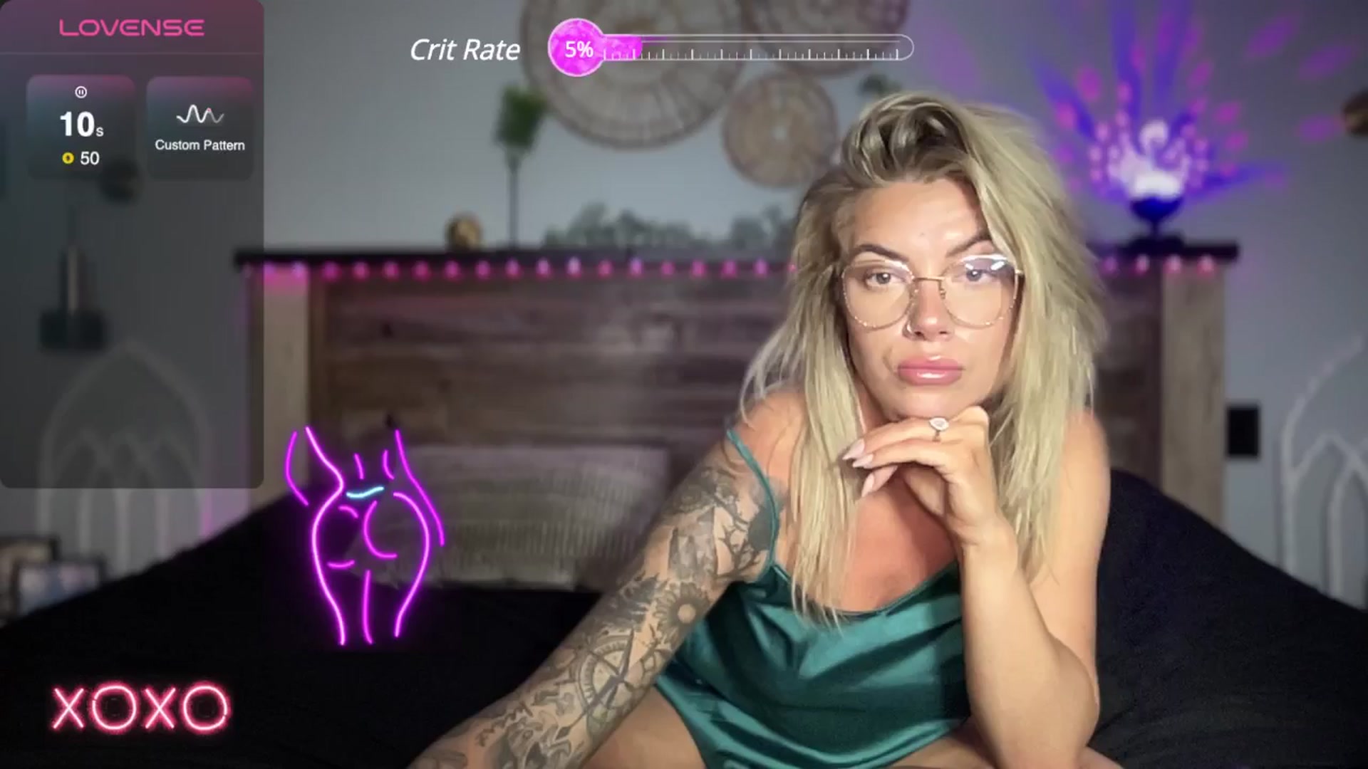Gallery image thumbnail from honeyoutlaw's myfreecams stream on, 05/06/2025, 06:16 image 6 of 20