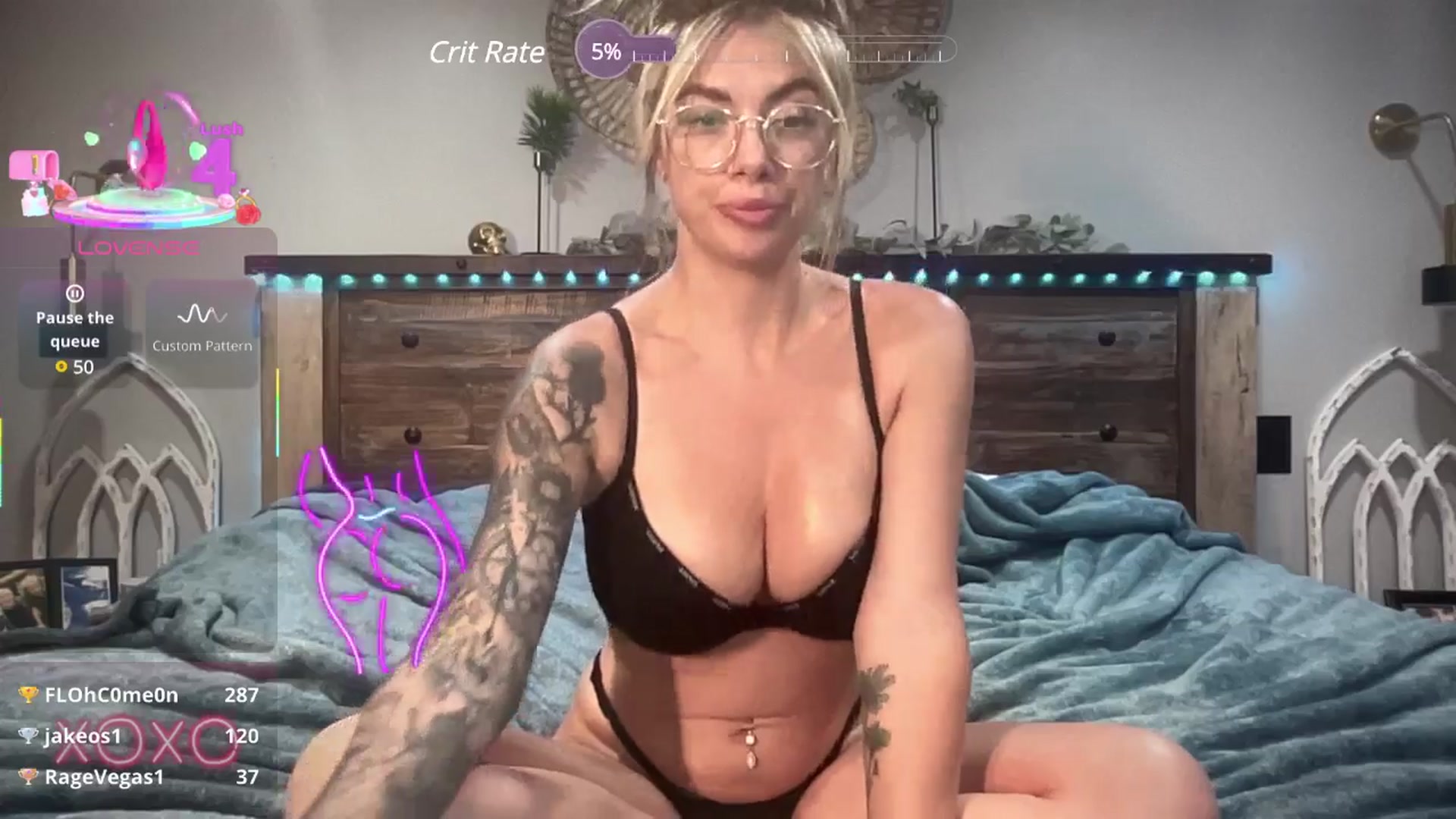 Gallery image thumbnail from honeyoutlaw's myfreecams stream on, 05/30/2025, 08:24 image 15 of 20