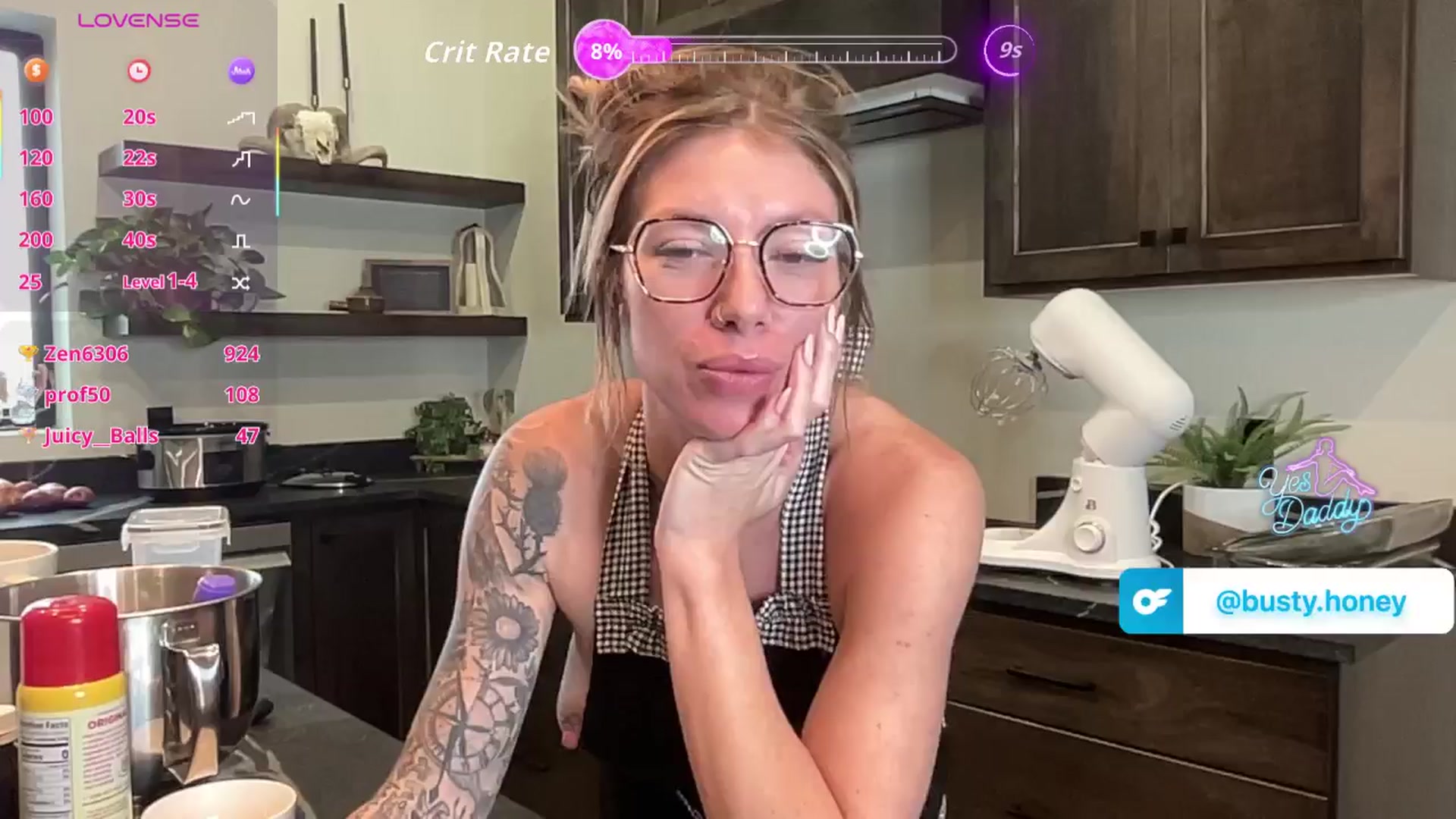 Gallery image thumbnail from honeyoutlaw's myfreecams stream on, 01/20/2026, 21:23 image 15 of 20