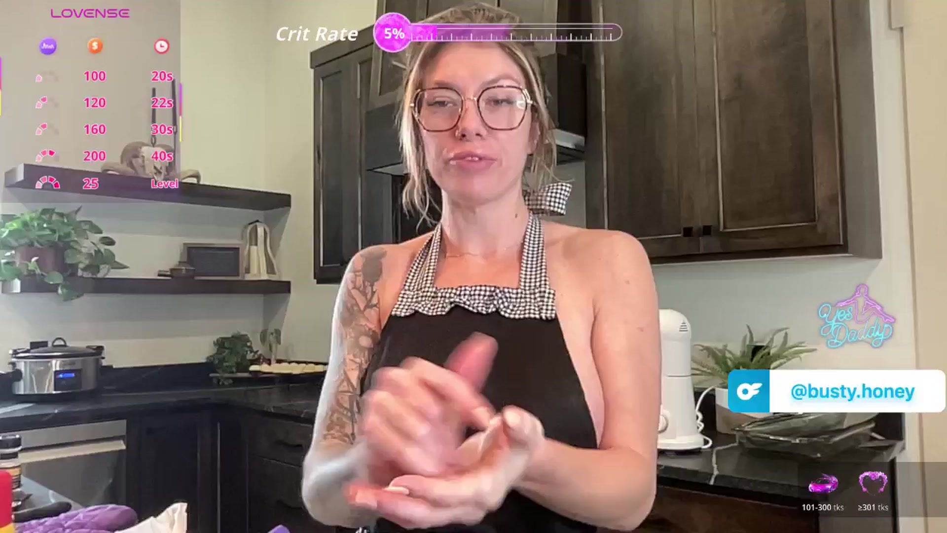 Gallery image thumbnail from honeyoutlaw's myfreecams stream on, 01/20/2026, 21:58 image 4 of 20