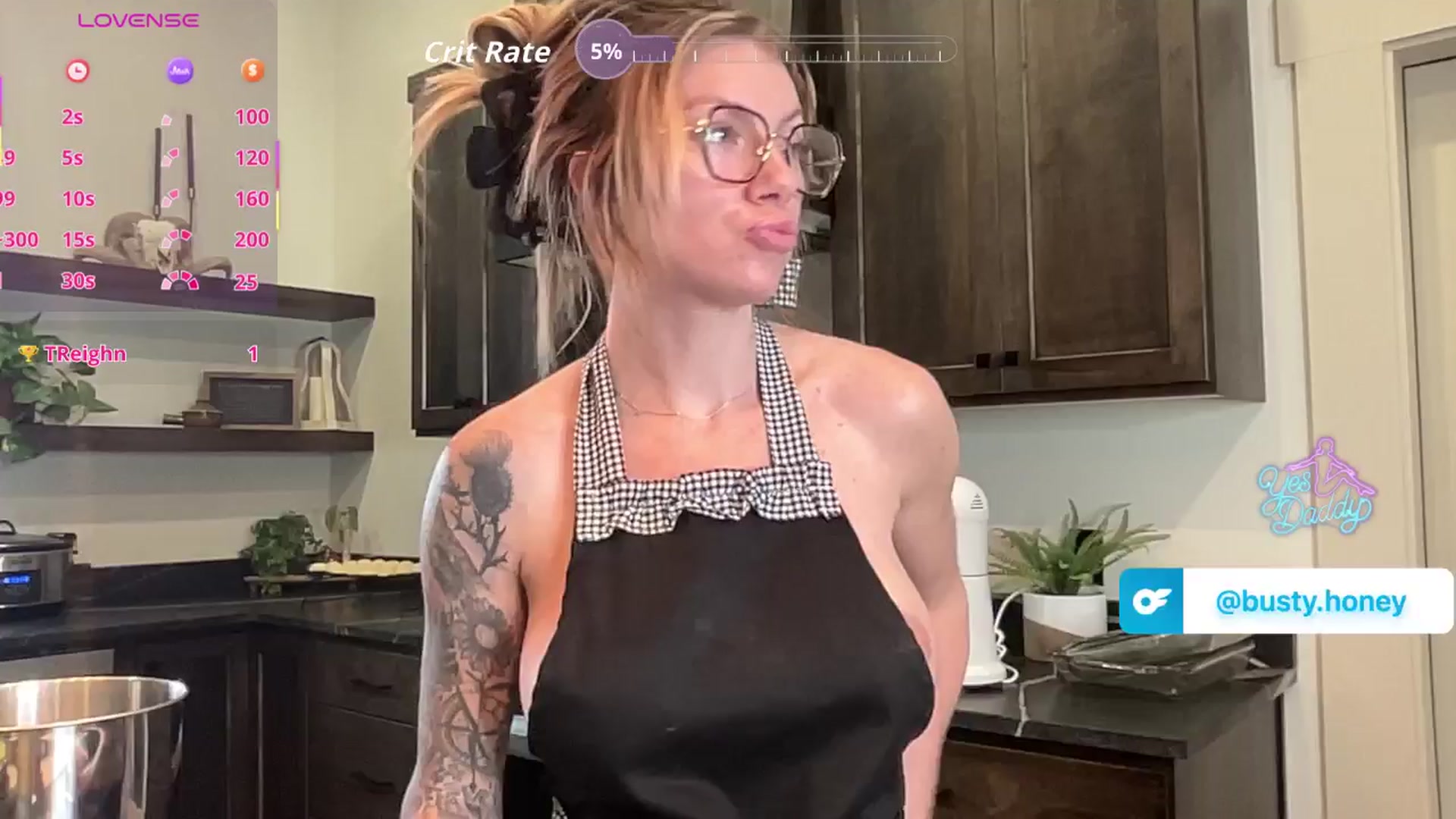 Gallery image thumbnail from honeyoutlaw's myfreecams stream on, 01/20/2026, 21:58 image 14 of 20