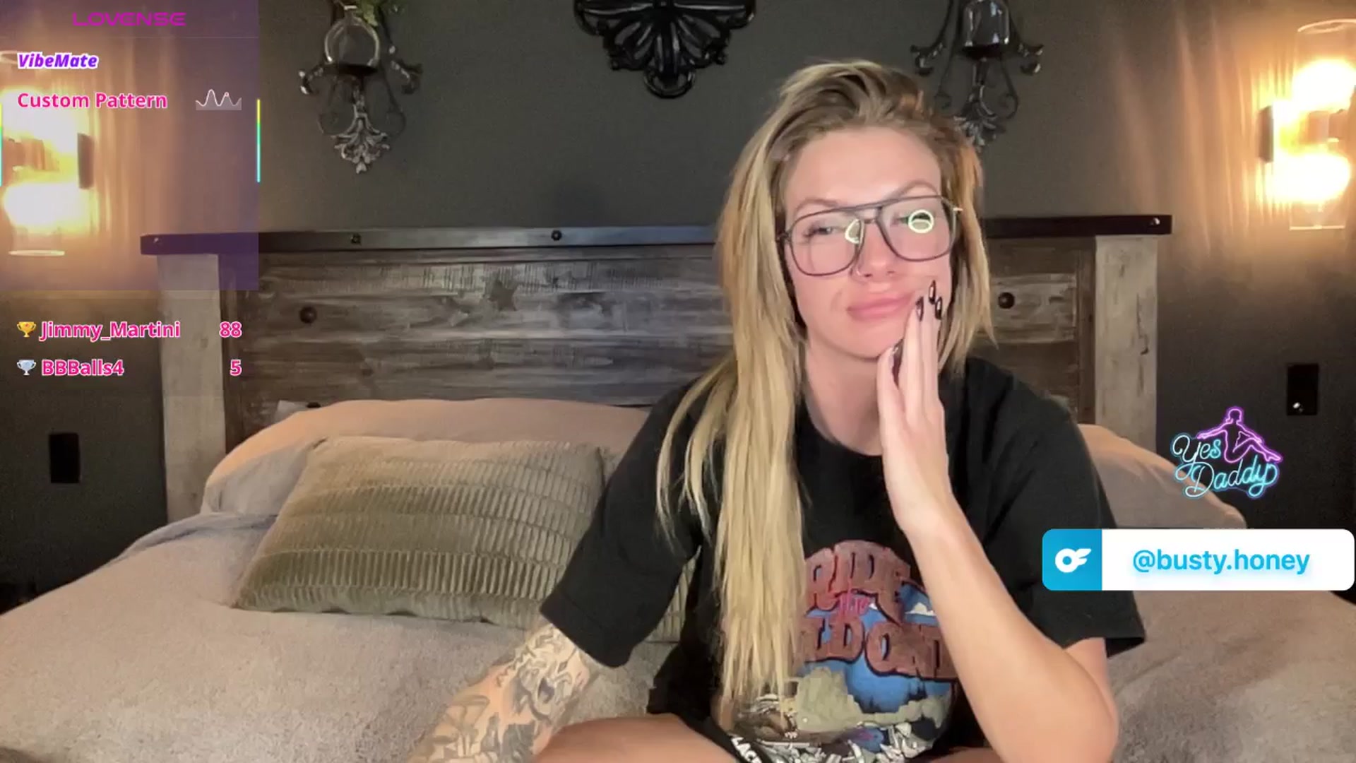 Gallery image thumbnail from honeyoutlaw's myfreecams stream on, 02/02/2026, 07:23 image 7 of 20