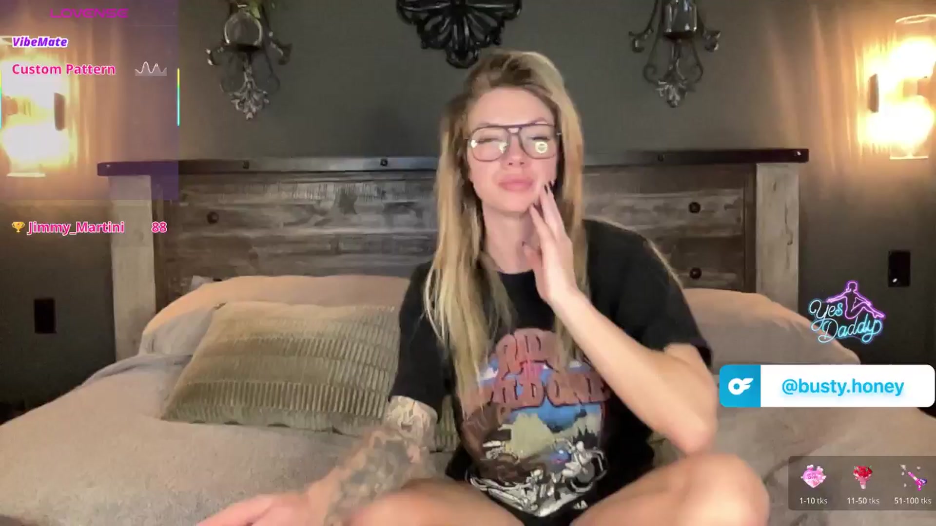 Gallery image thumbnail from honeyoutlaw's myfreecams stream on, 02/02/2026, 07:23 image 3 of 20