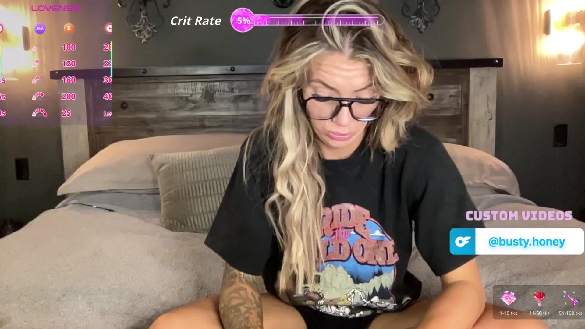 Gallery image thumbnail from honeyoutlaw's myfreecams stream on, 03/23/2026, 07:33 image 16 of 20