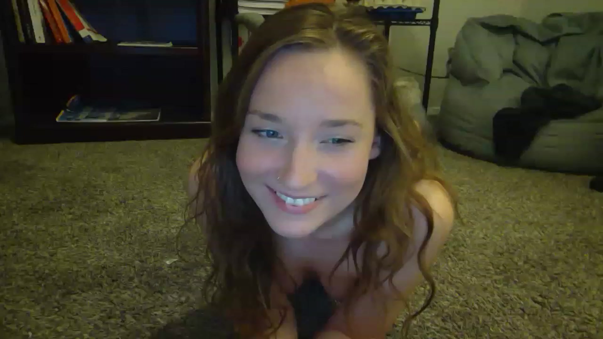 Gallery image thumbnail from hornyhippiexx's myfreecams stream on, 02/25/2023, 09:16 image 8 of 20