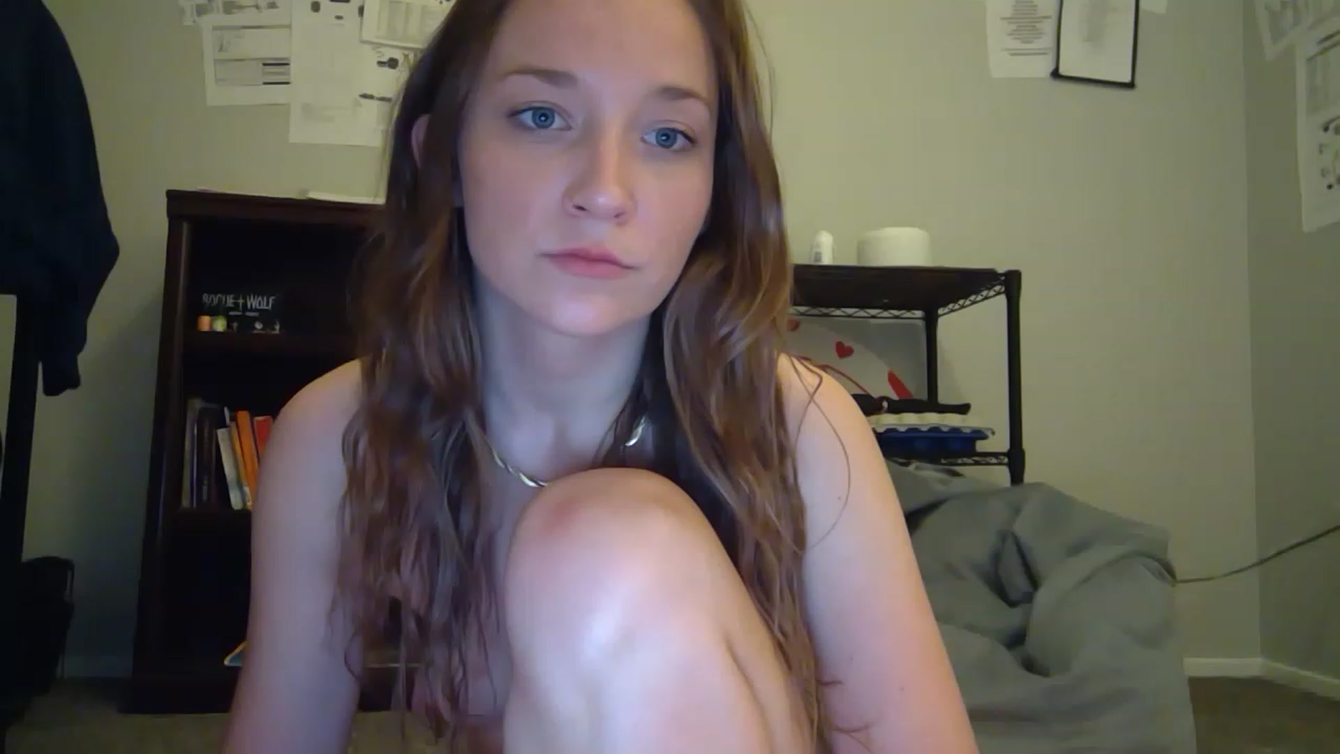 Gallery image thumbnail from hornyhippiexx's myfreecams stream on, 05/07/2023, 07:18 image 18 of 20