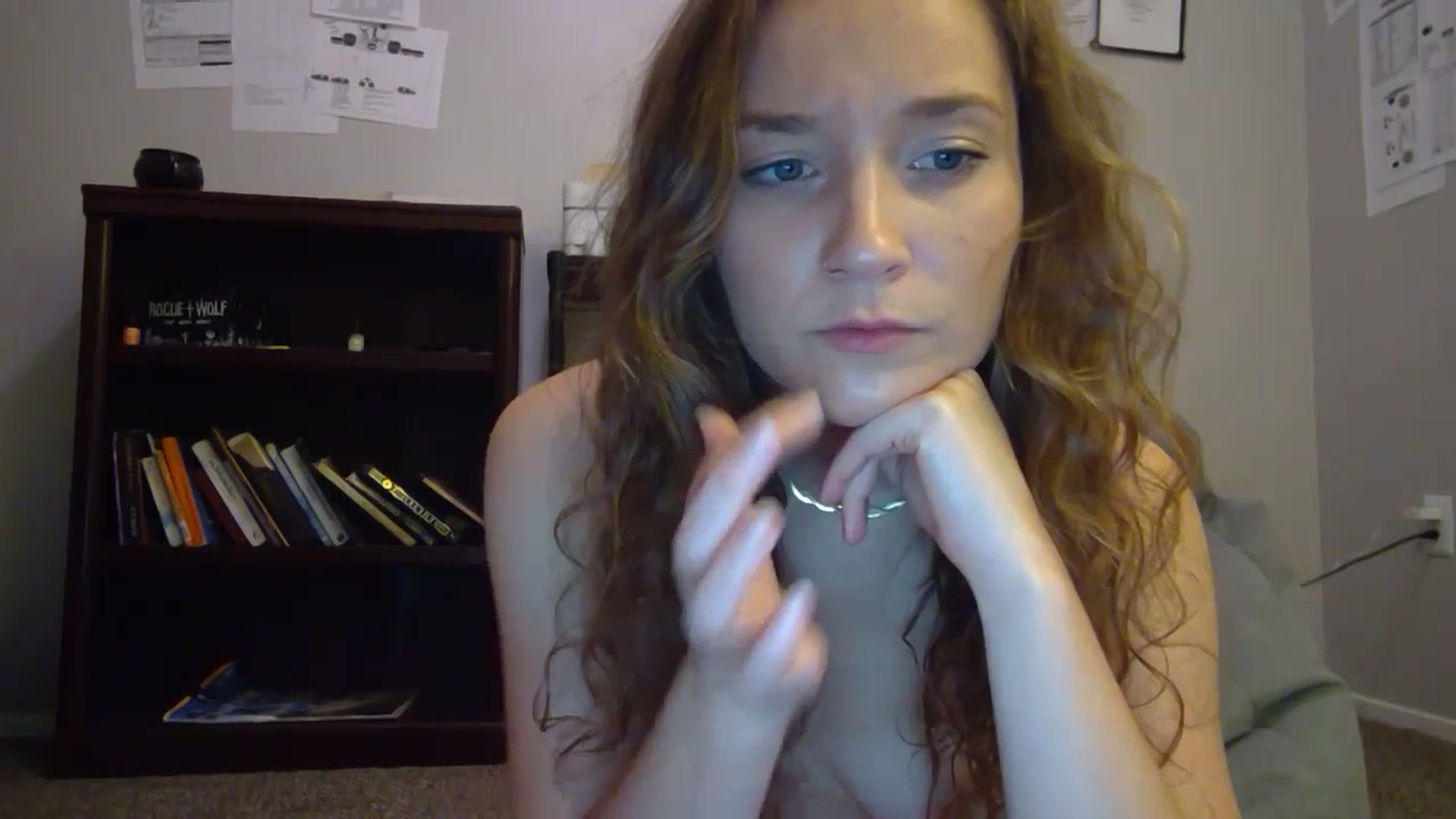 Gallery image thumbnail from hornyhippiexx's myfreecams stream on, 06/21/2023, 04:20 image 20 of 20