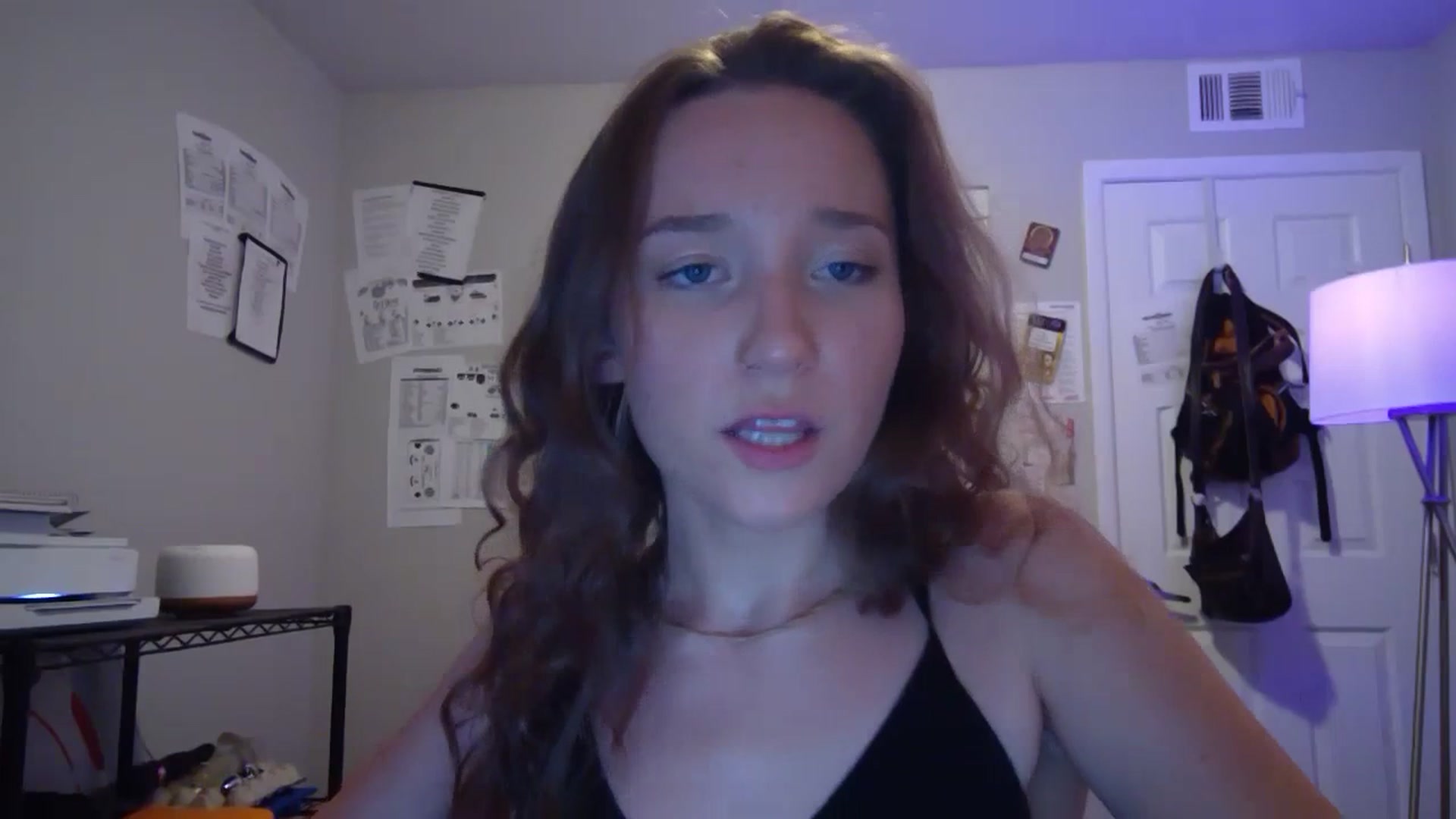 Gallery image thumbnail from hornyhippiexx's myfreecams stream on, 07/02/2023, 08:31 image 6 of 20