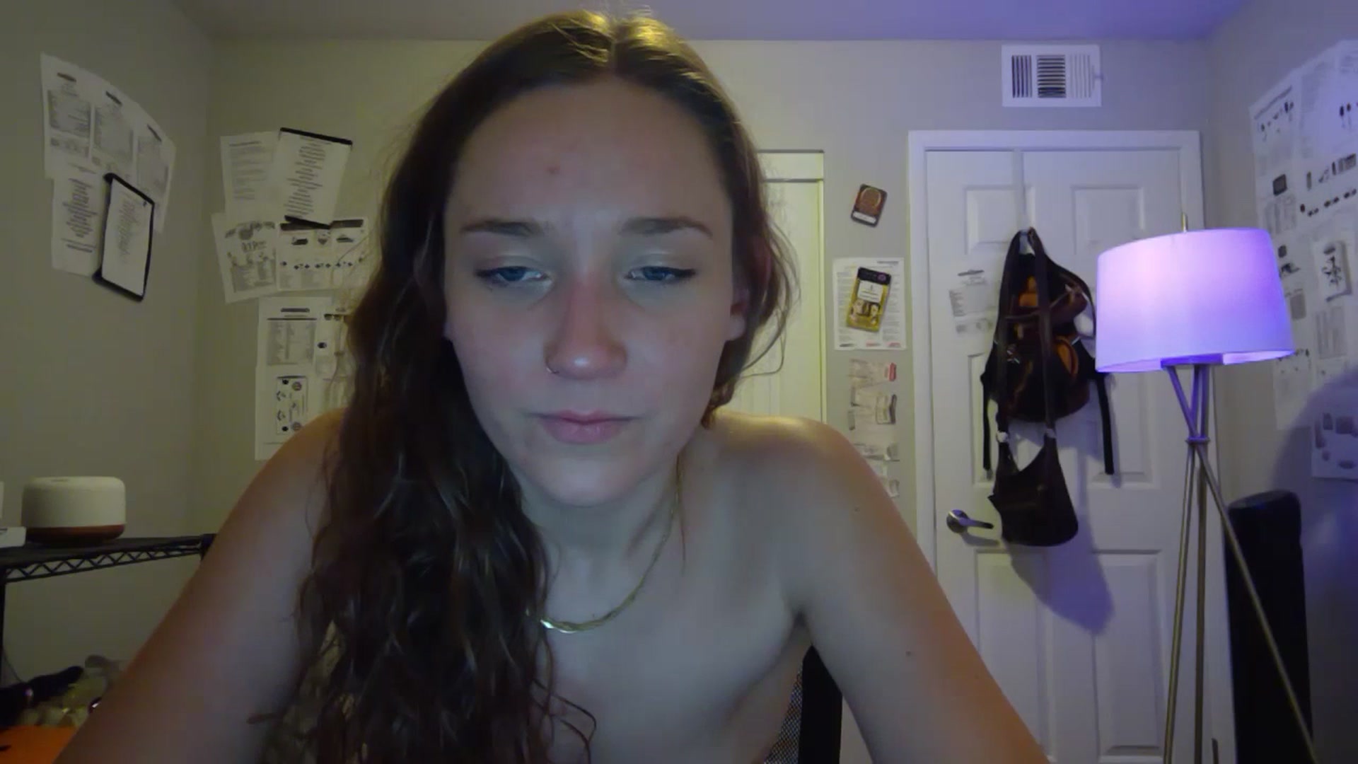 Gallery image thumbnail from hornyhippiexx's myfreecams stream on, 07/02/2023, 09:15 image 3 of 20