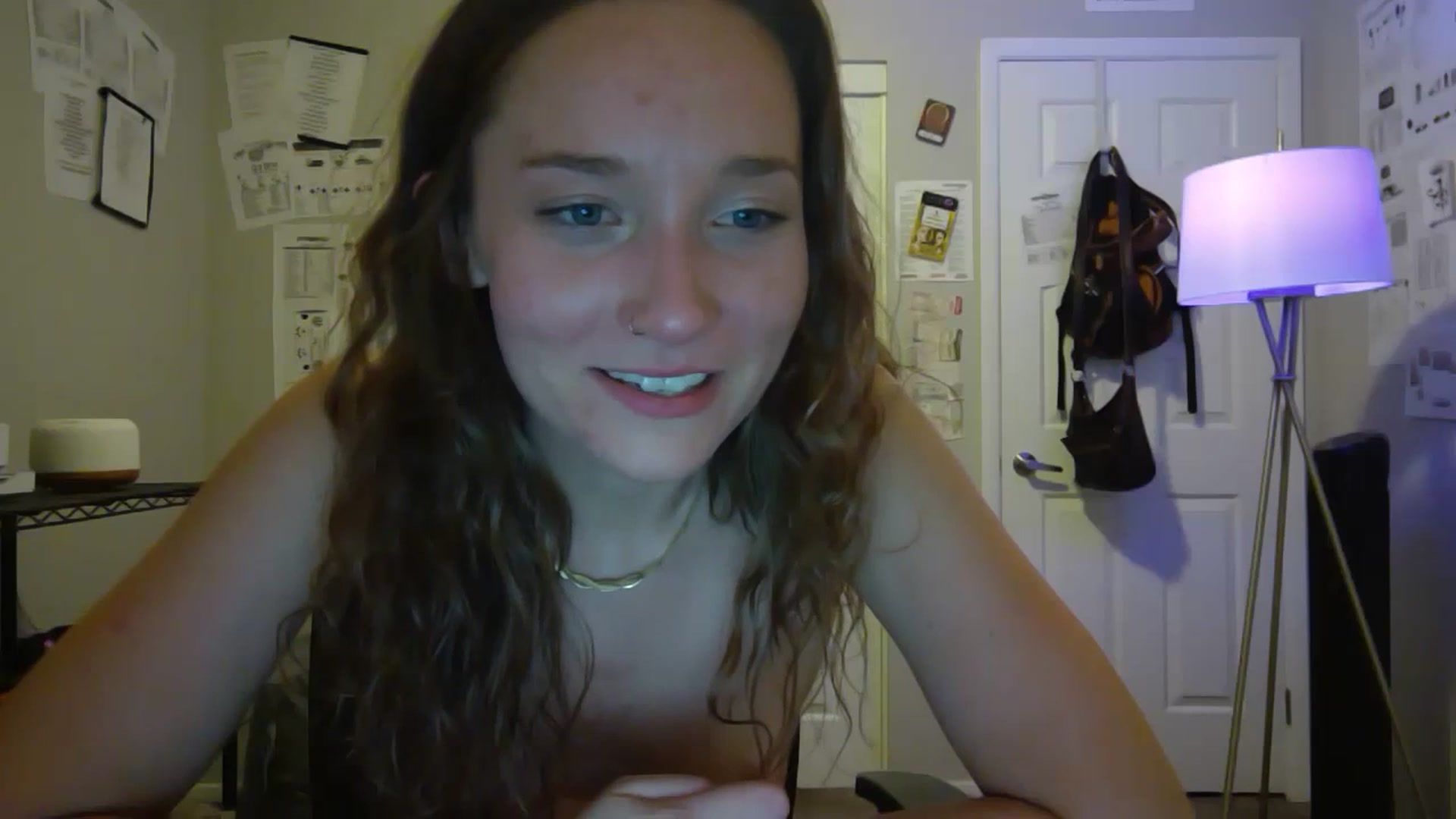 Gallery image thumbnail from hornyhippiexx's myfreecams stream on, 07/02/2023, 09:15 image 18 of 20