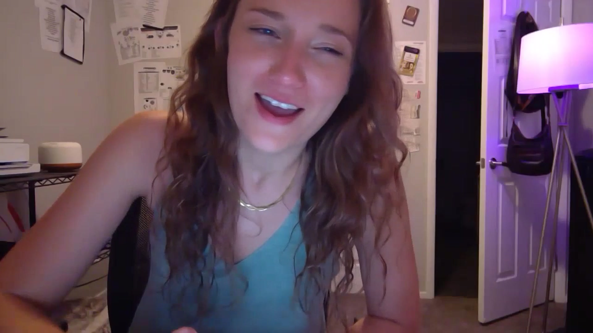 Gallery image thumbnail from hornyhippiexx's myfreecams stream on, 07/02/2023, 11:50 image 15 of 20