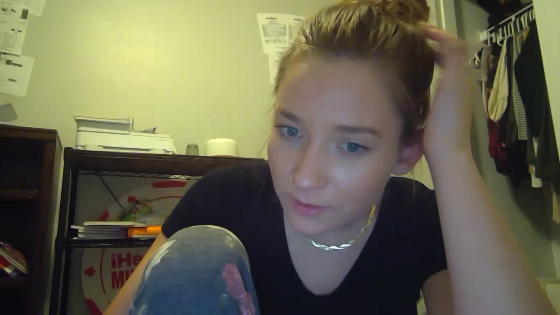 Gallery image thumbnail from hornyhippiexx's myfreecams stream on, 07/09/2023, 10:45 image 11 of 20