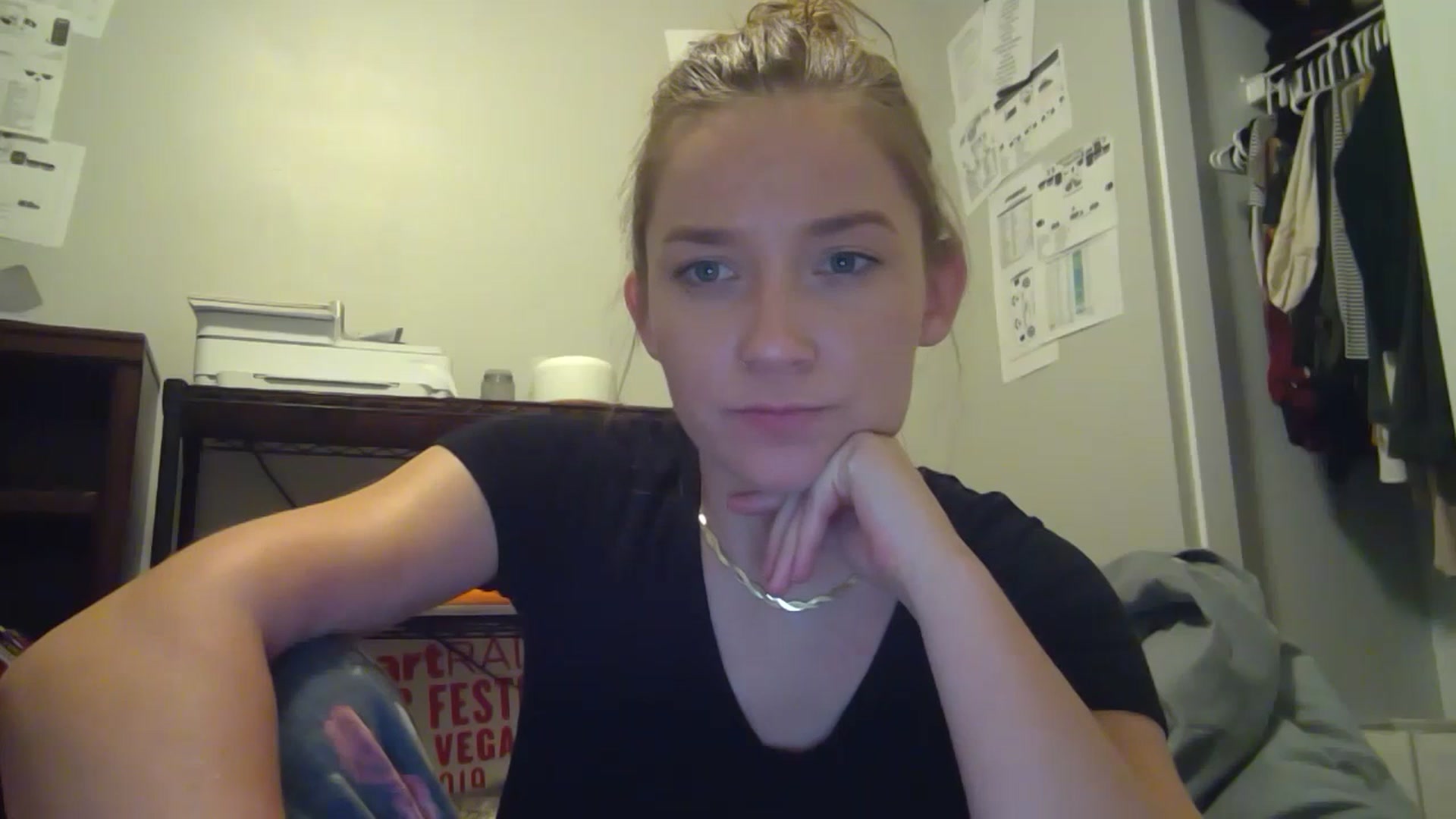 Gallery image thumbnail from hornyhippiexx's myfreecams stream on, 07/09/2023, 10:45 image 15 of 20