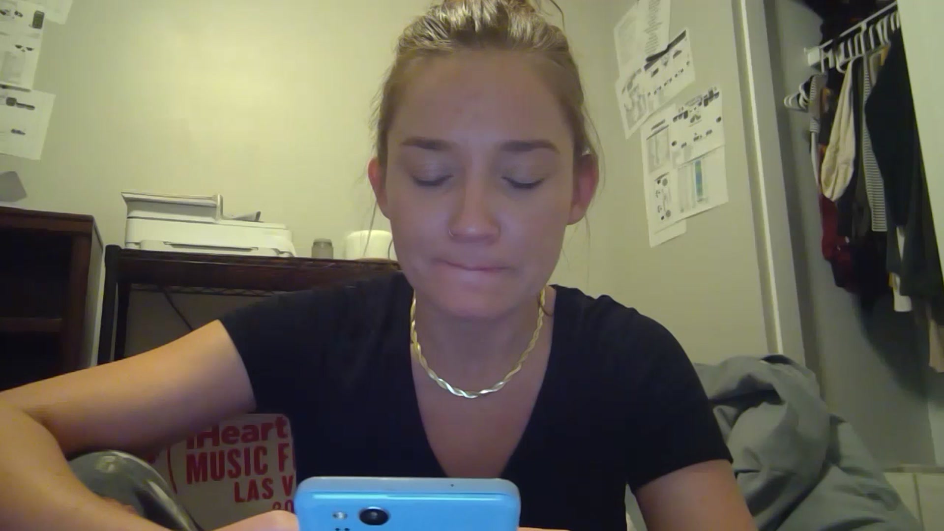 Gallery image thumbnail from hornyhippiexx's myfreecams stream on, 07/09/2023, 10:45 image 18 of 20