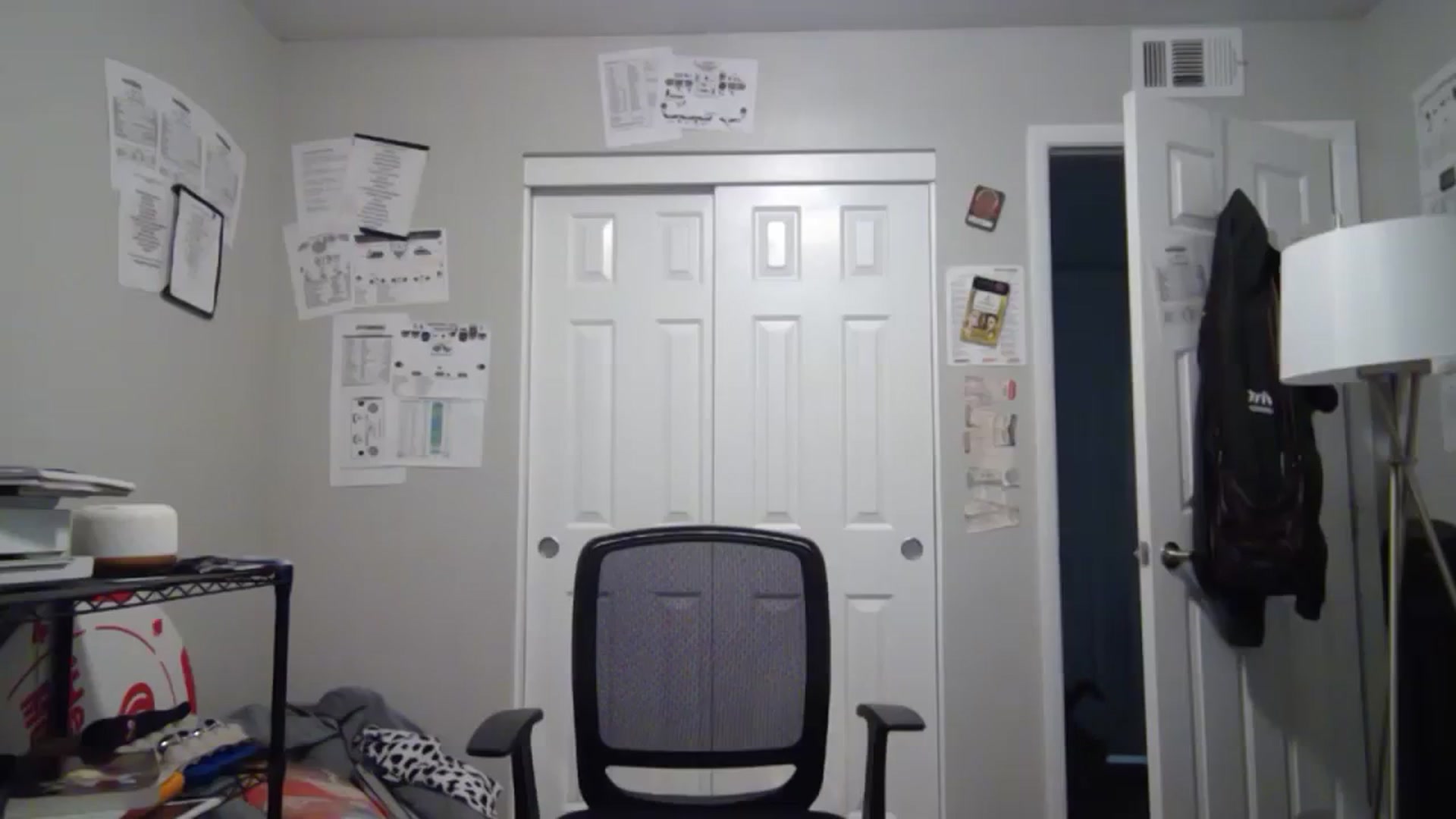 Gallery image thumbnail from hornyhippiexx's myfreecams stream on, 08/01/2023, 08:50 image 8 of 20