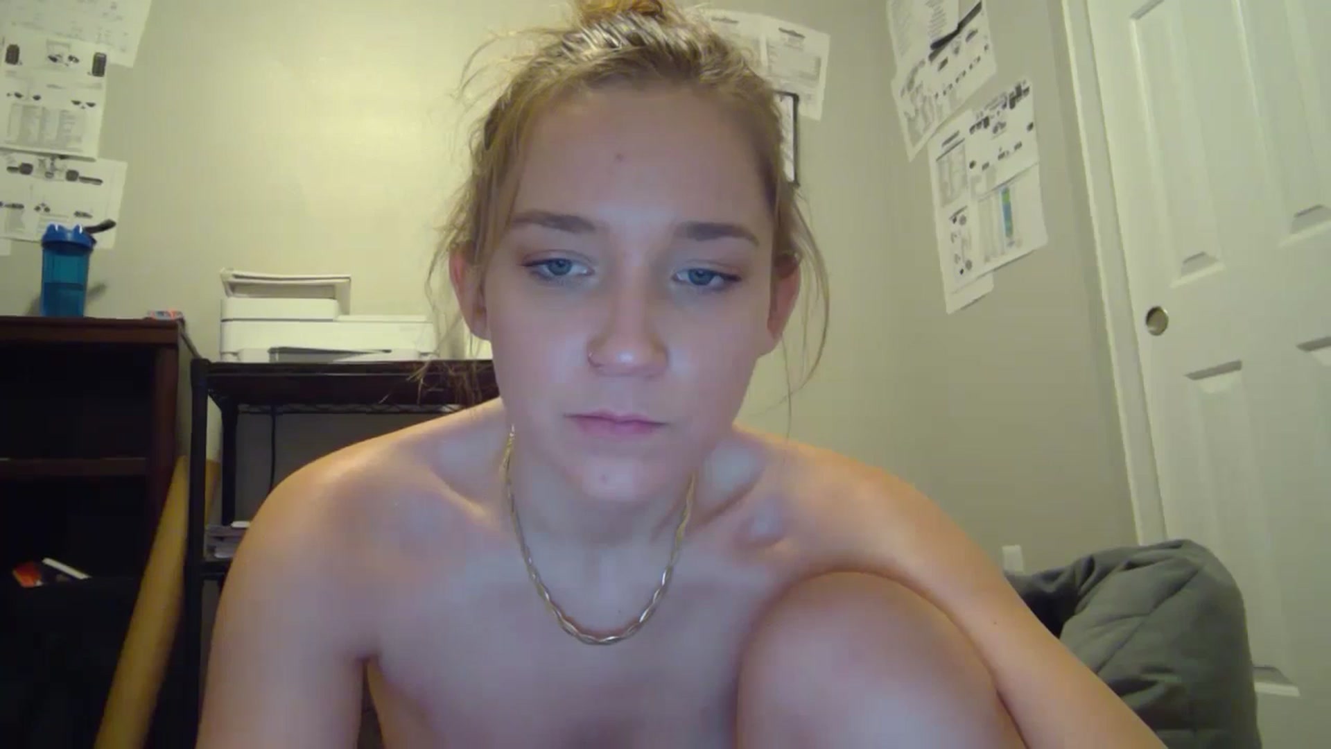 Gallery image thumbnail from hornyhippiexx's myfreecams stream on, 09/12/2023, 03:57 image 13 of 20