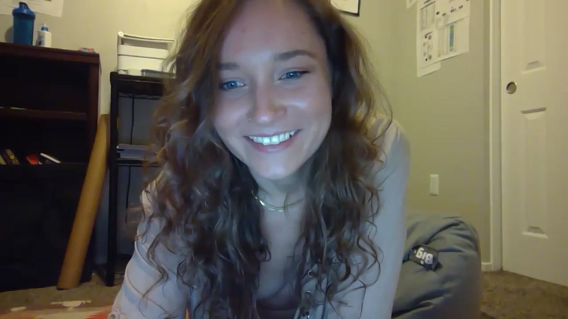Gallery image thumbnail from hornyhippiexx's myfreecams stream on, 09/13/2023, 07:30 image 2 of 20