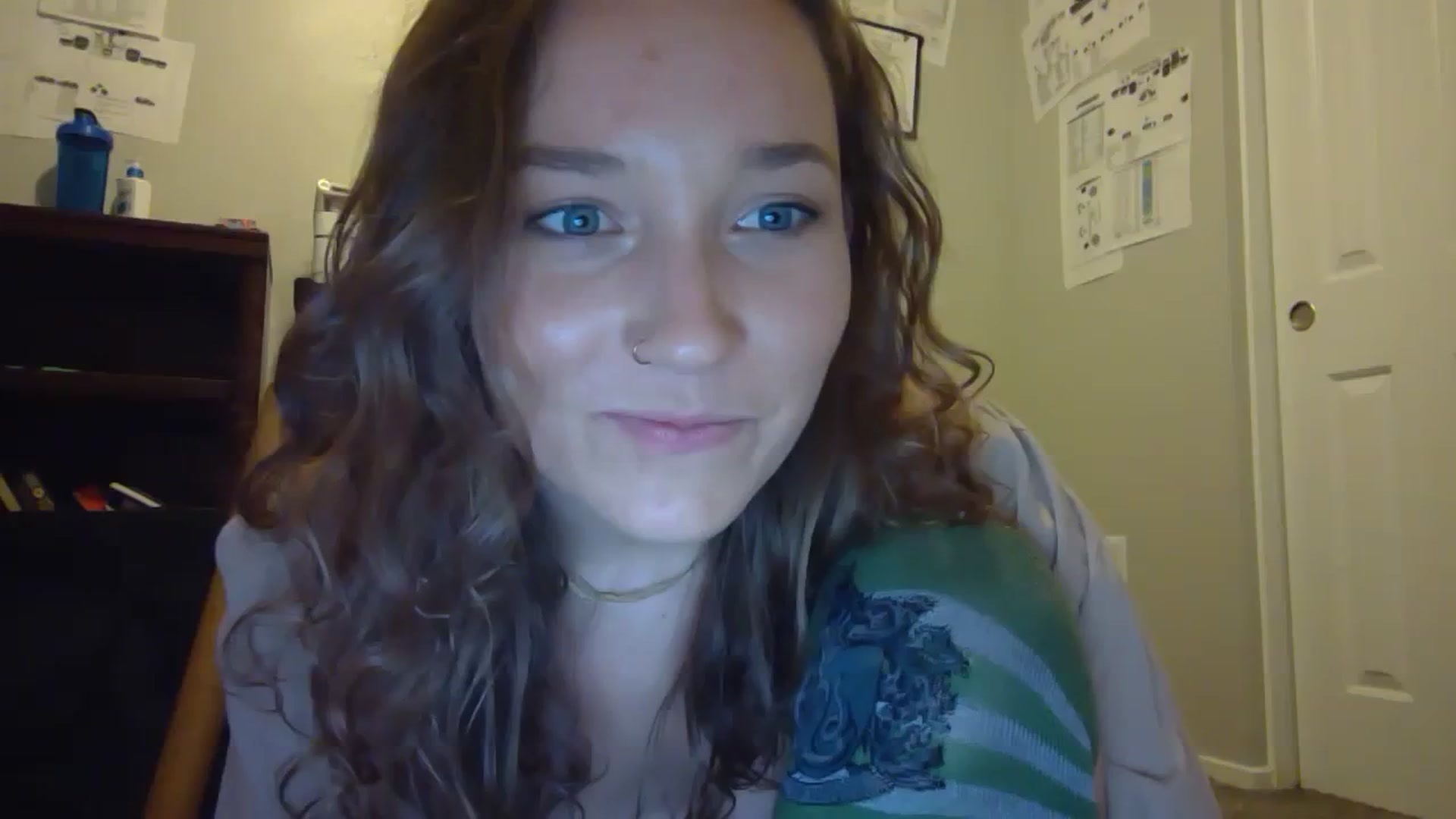 Gallery image thumbnail from hornyhippiexx's myfreecams stream on, 09/13/2023, 07:30 image 5 of 20