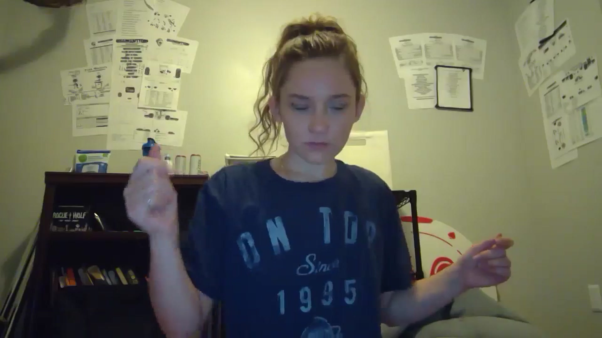 Gallery image thumbnail from hornyhippiexx's myfreecams stream on, 09/13/2023, 08:20 image 8 of 20