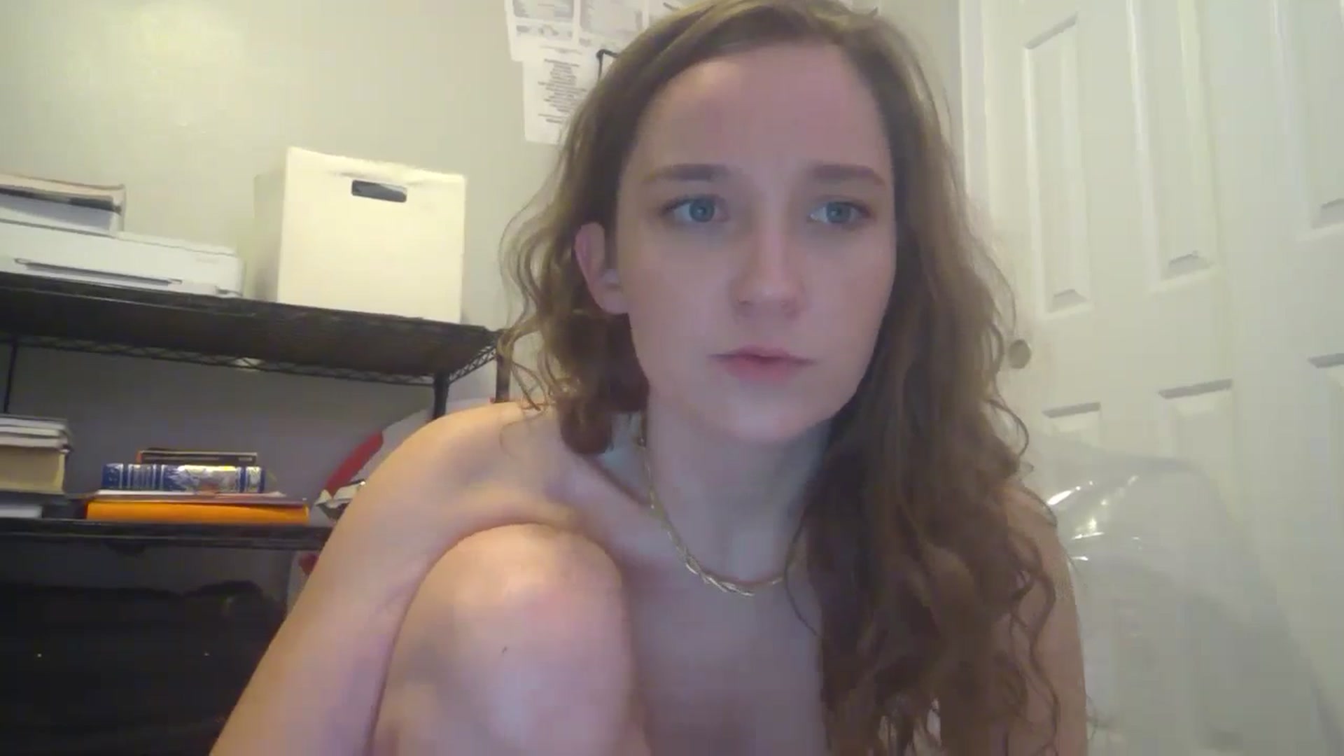 Gallery image thumbnail from hornyhippiexx's myfreecams stream on, 11/03/2023, 04:49 image 14 of 20