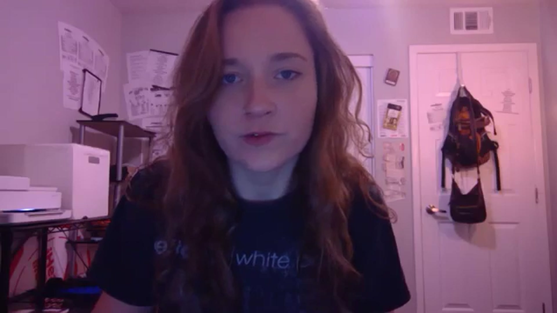 Gallery image thumbnail from hornyhippiexx's myfreecams stream on, 12/08/2023, 07:51 image 5 of 20