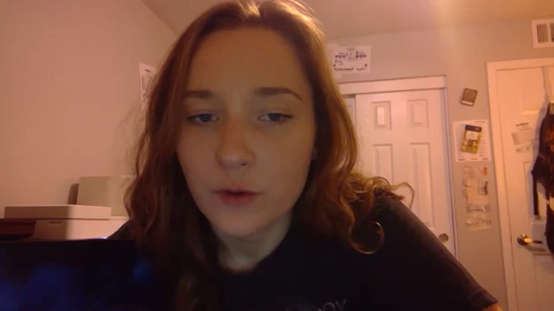 Gallery image thumbnail from hornyhippiexx's myfreecams stream on, 12/08/2023, 07:51 image 10 of 20