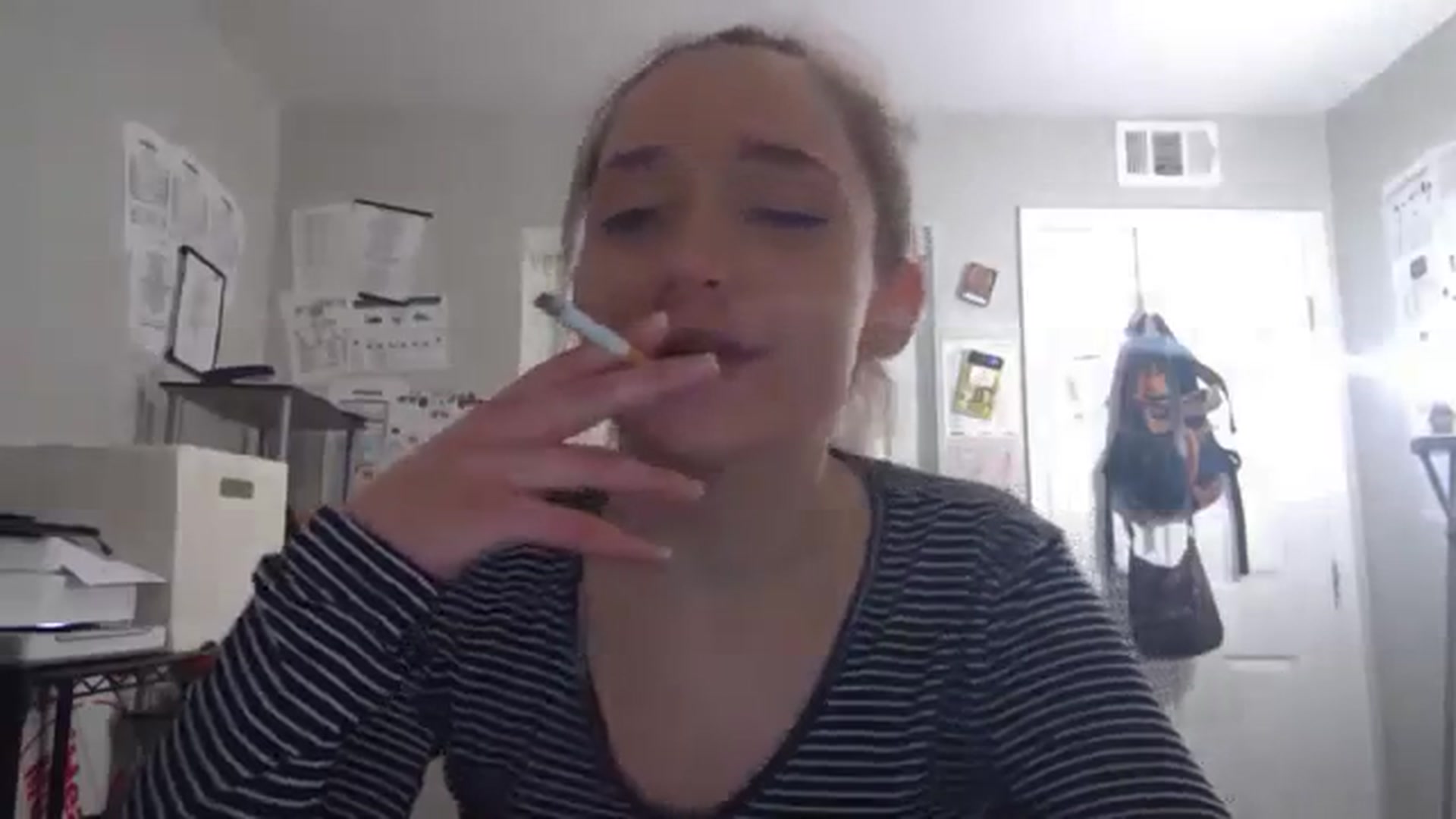 Gallery image thumbnail from hornyhippiexx's myfreecams stream on, 12/13/2023, 08:53 image 8 of 20
