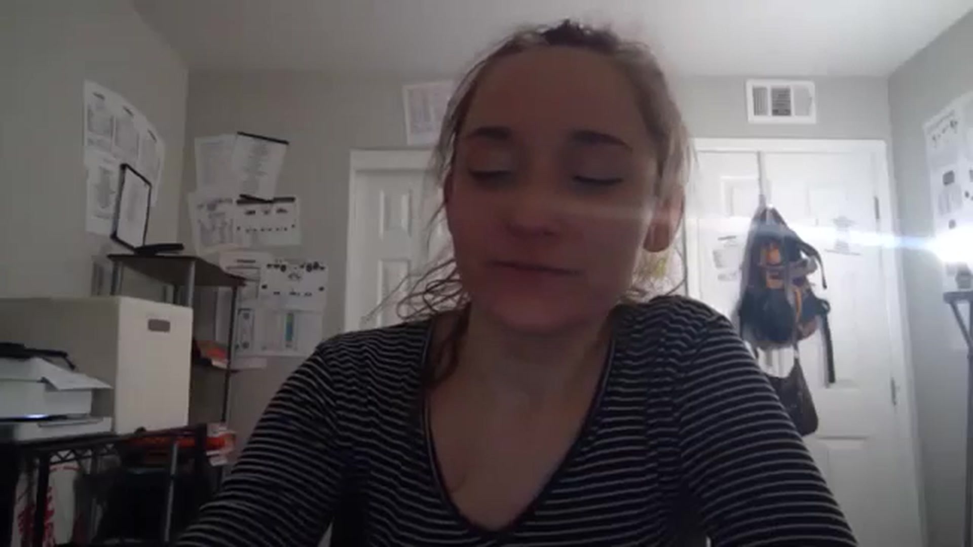 Gallery image thumbnail from hornyhippiexx's myfreecams stream on, 12/13/2023, 08:53 image 5 of 20