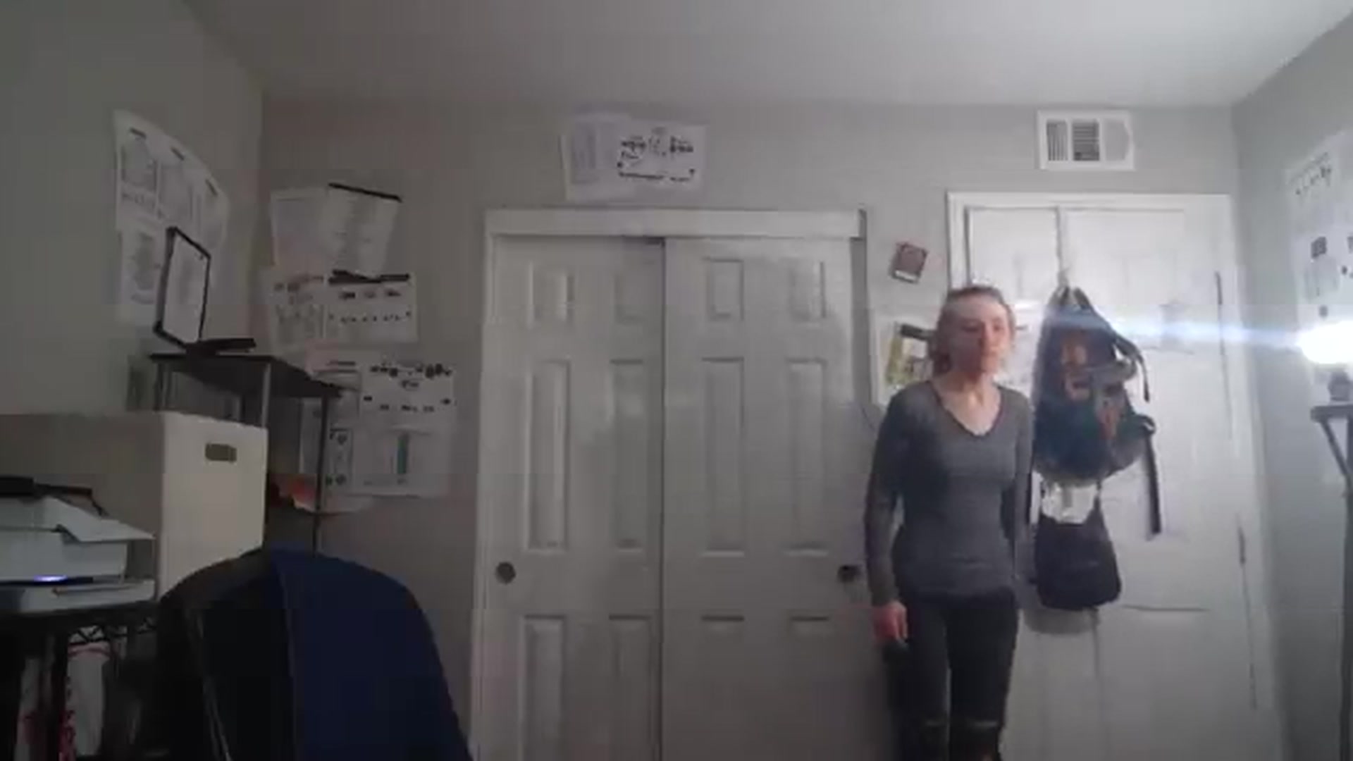 Gallery image thumbnail from hornyhippiexx's myfreecams stream on, 12/13/2023, 08:53 image 11 of 20