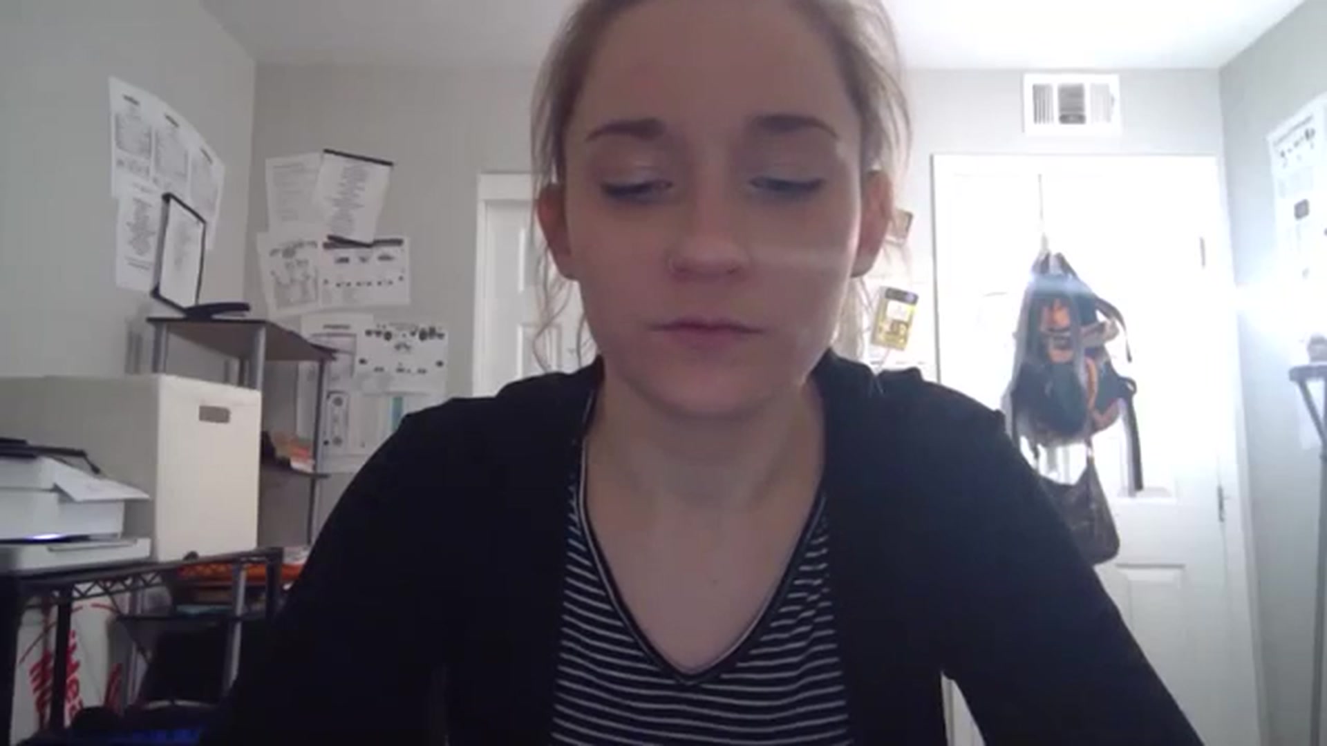 Gallery image thumbnail from hornyhippiexx's myfreecams stream on, 12/13/2023, 08:53 image 20 of 20