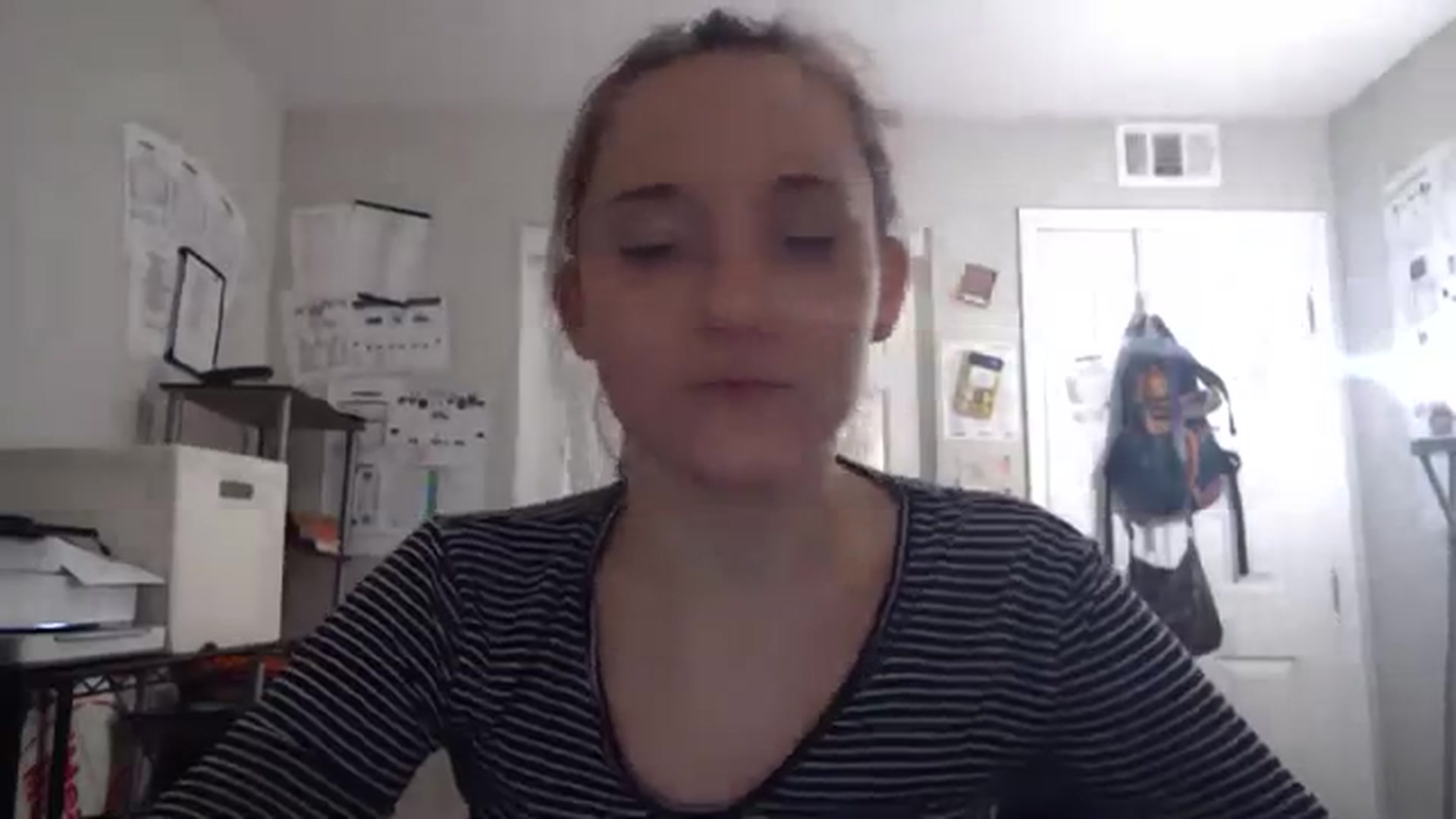 Gallery image thumbnail from hornyhippiexx's myfreecams stream on, 12/13/2023, 08:53 image 9 of 20