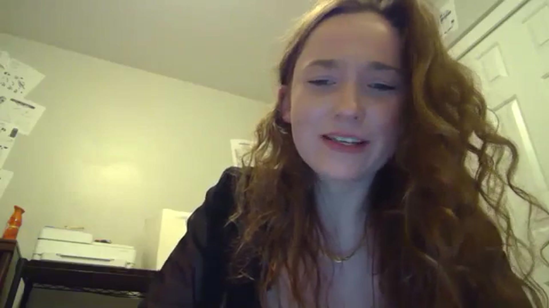 Gallery image thumbnail from hornyhippiexx's myfreecams stream on, 12/21/2023, 07:48 image 16 of 20