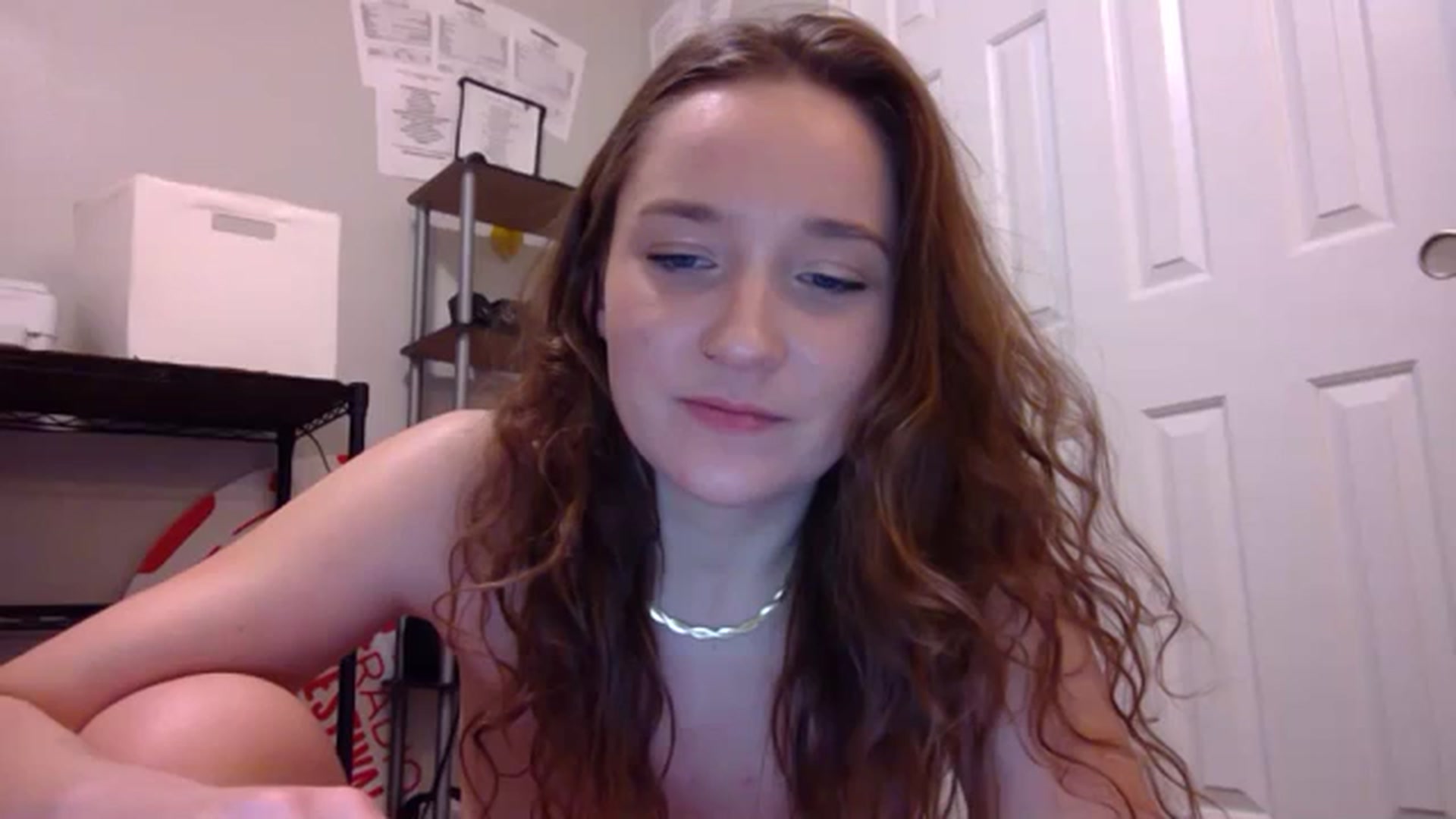 Gallery image thumbnail from hornyhippiexx's myfreecams stream on, 12/24/2023, 09:24 image 13 of 20