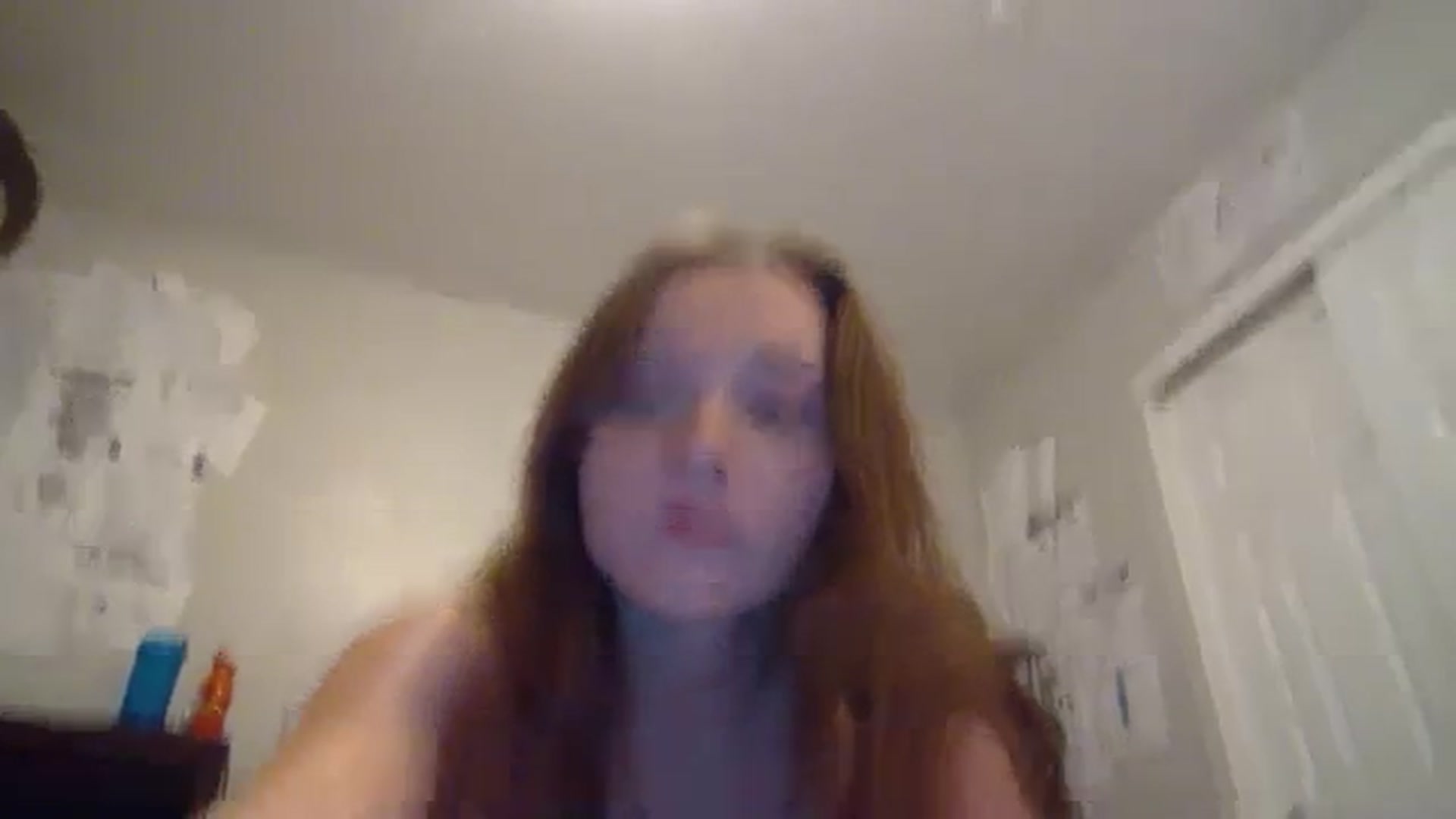 Gallery image thumbnail from hornyhippiexx's myfreecams stream on, 12/31/2023, 07:26 image 6 of 20